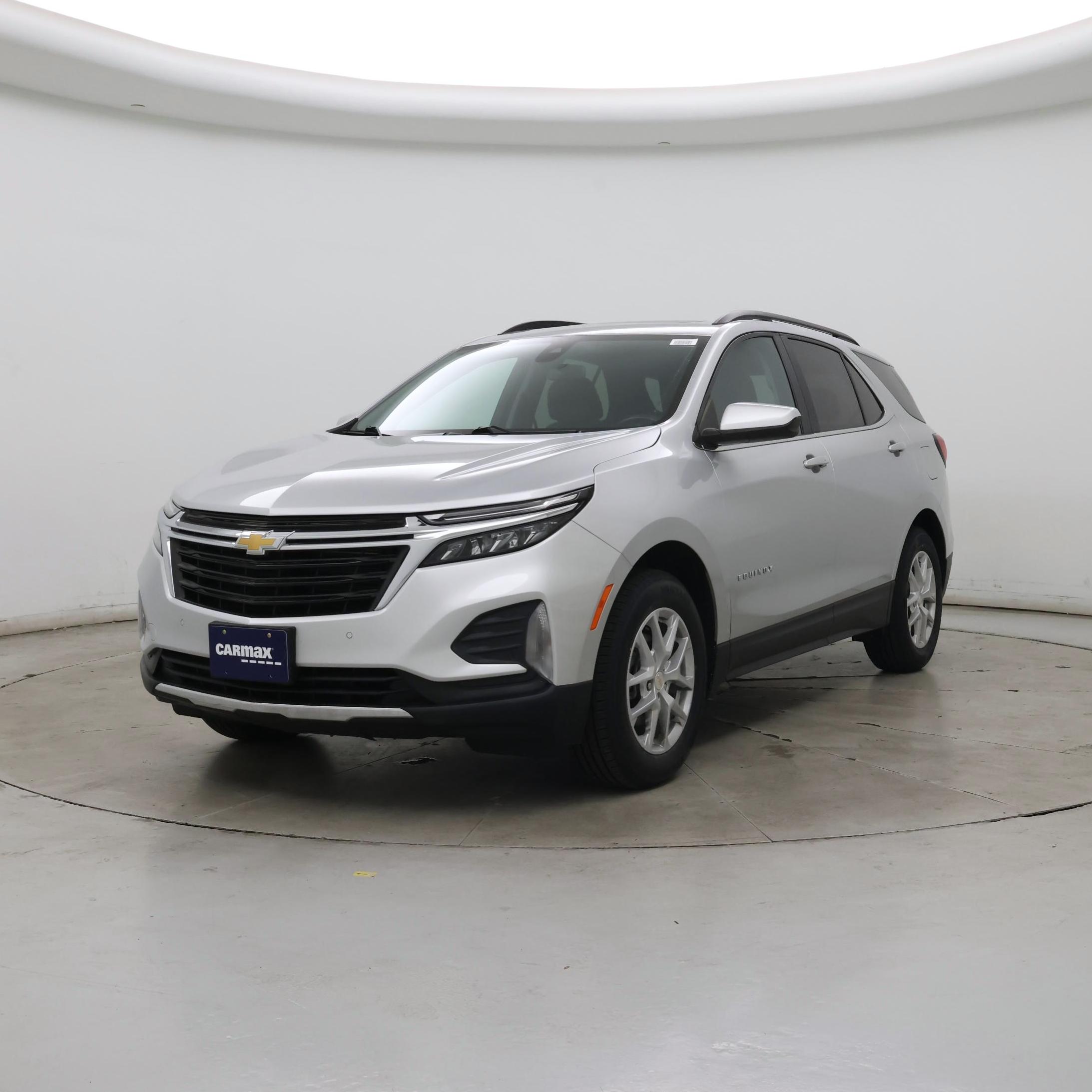 Thumbnail: 2022 Chevrolet Equinox - 4