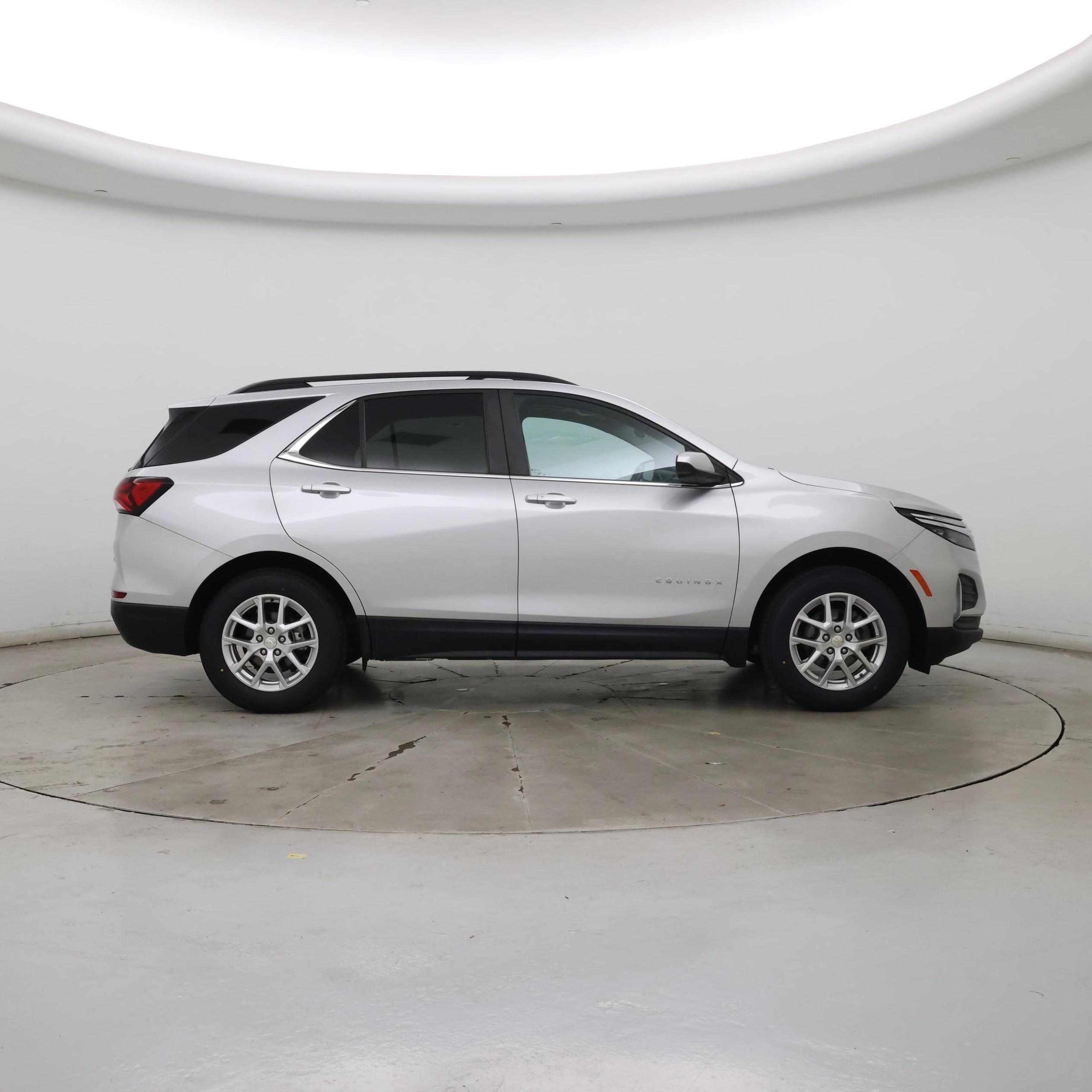 Thumbnail: 2022 Chevrolet Equinox - 7