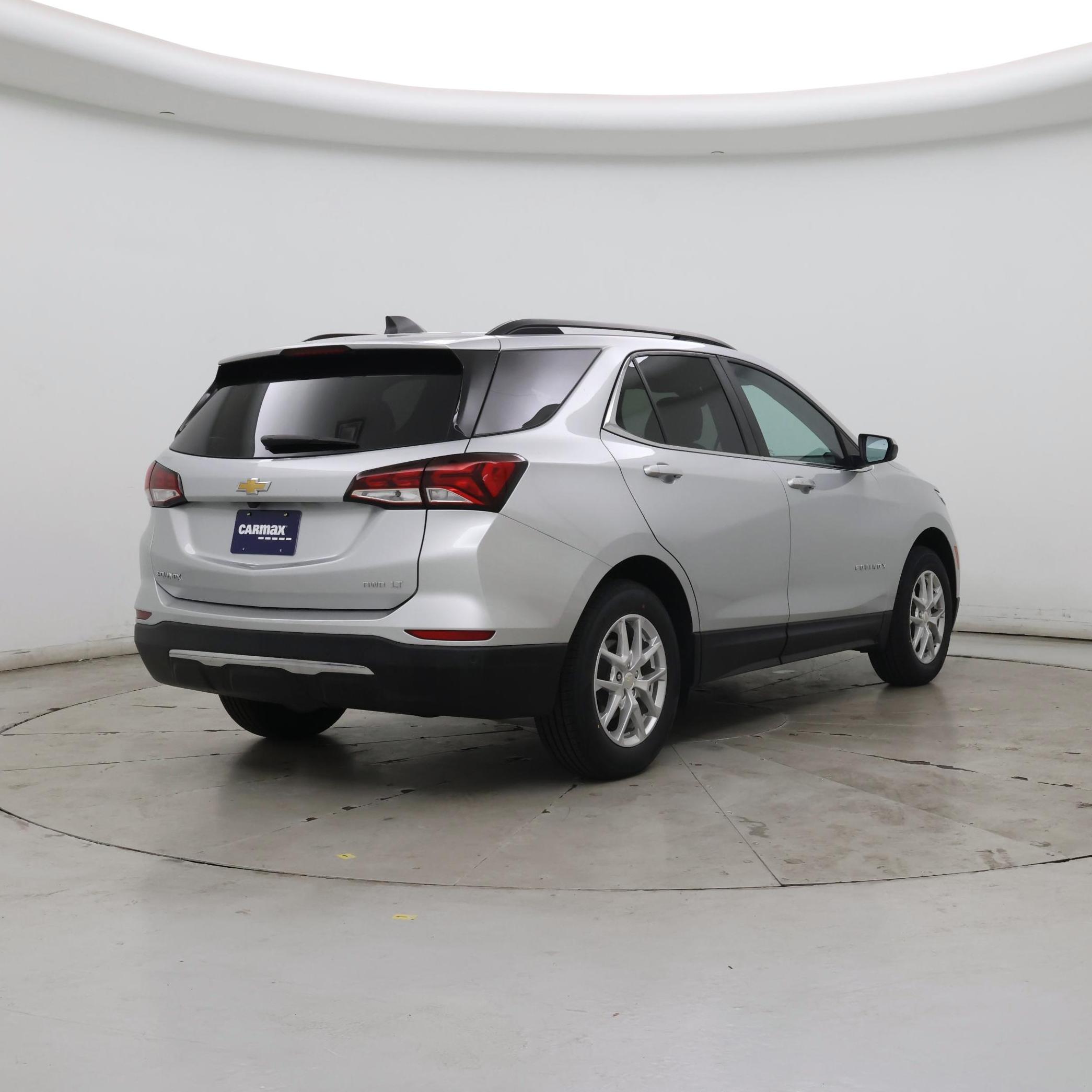 Thumbnail: 2022 Chevrolet Equinox - 8