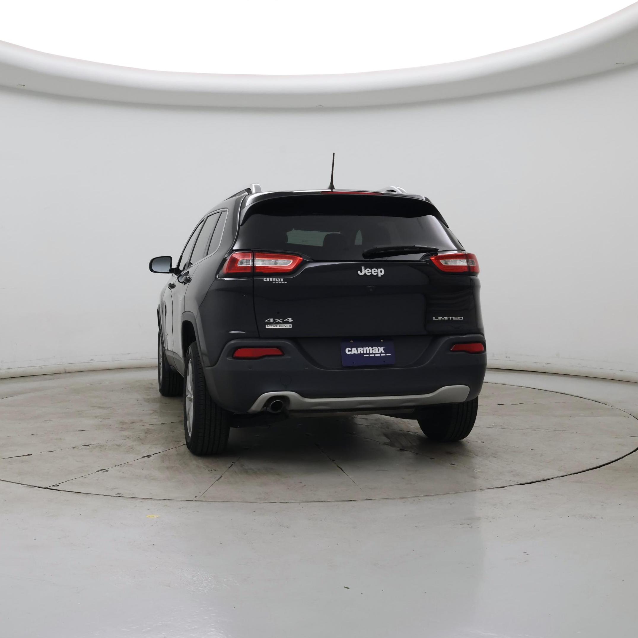 Thumbnail: 2018 Jeep Cherokee - 6