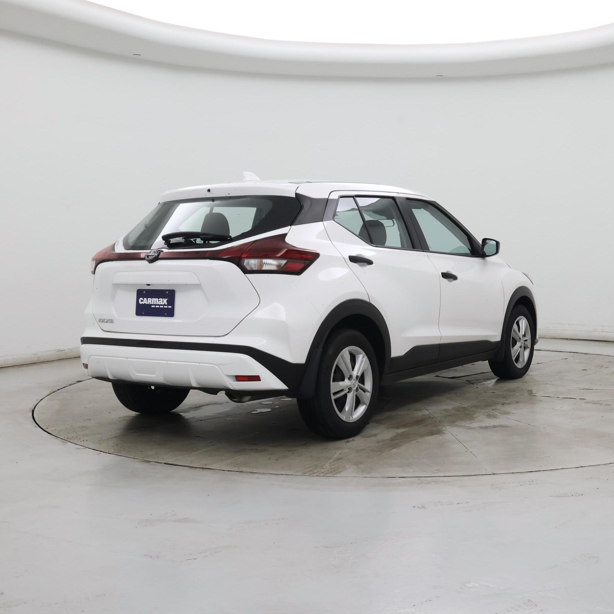 Thumbnail: 2024 Nissan Kicks - 8