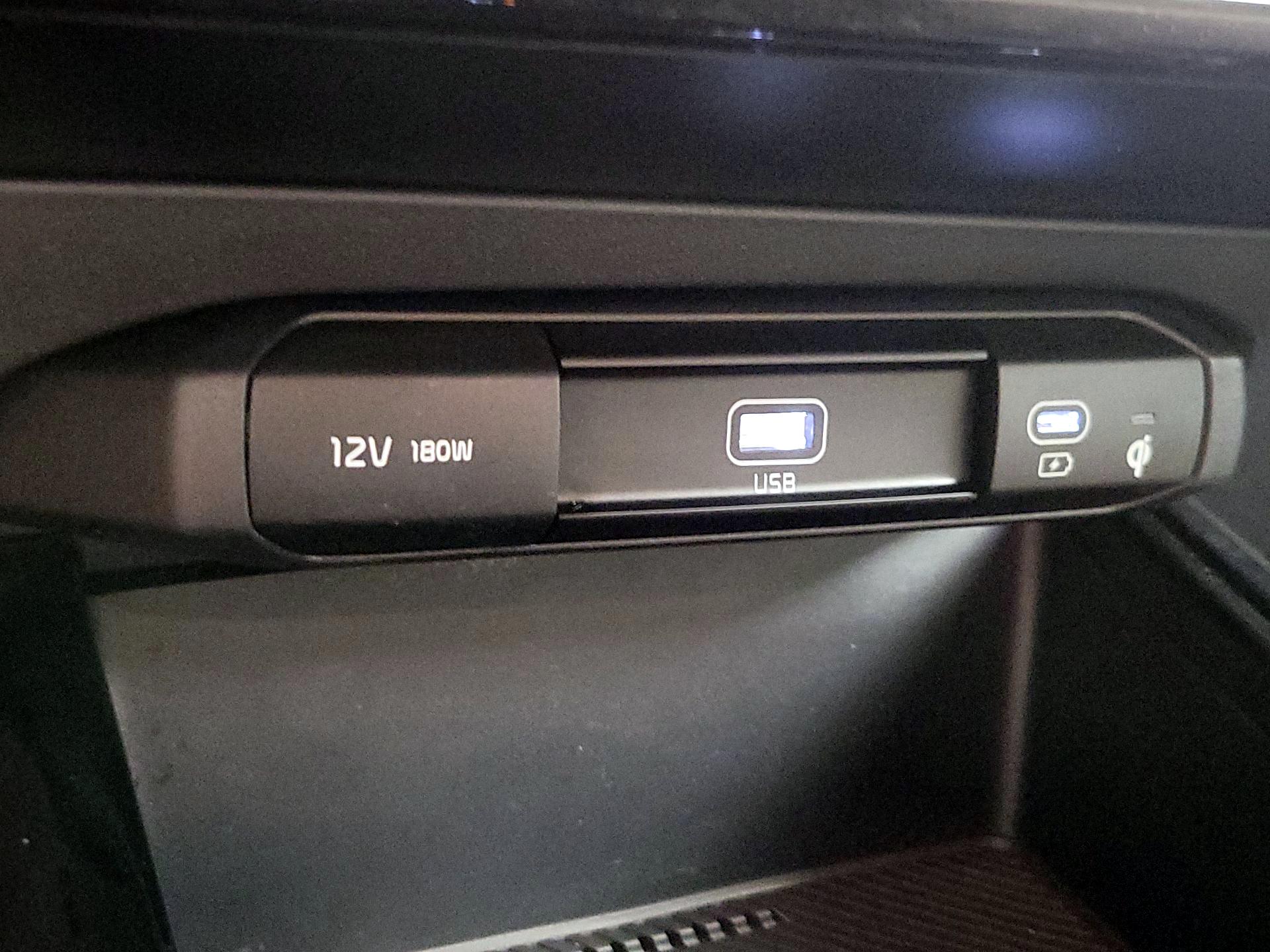 Thumbnail: 2025 Kia Niro - 19