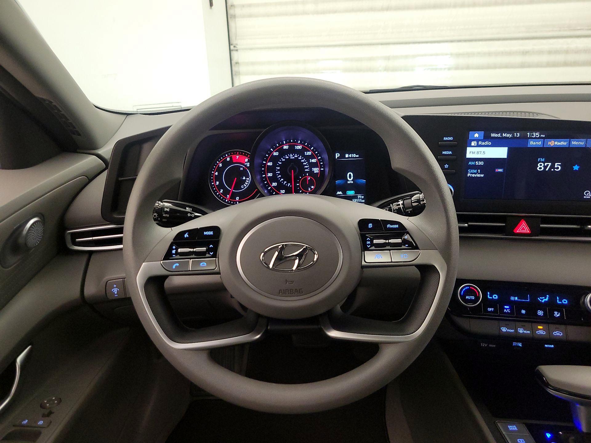 Thumbnail: 2023 Hyundai Elantra - 10