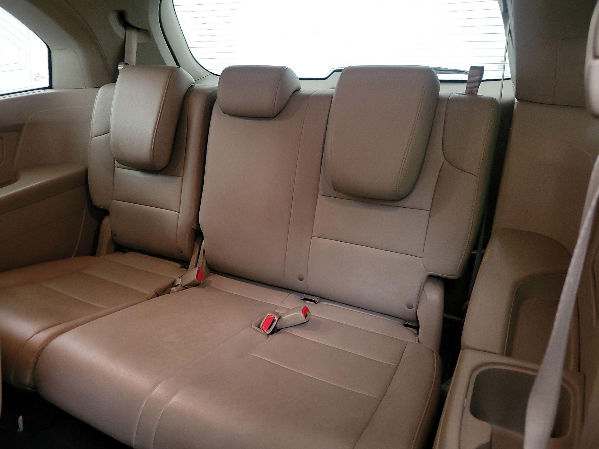 Thumbnail: 2014 Honda Odyssey - 20