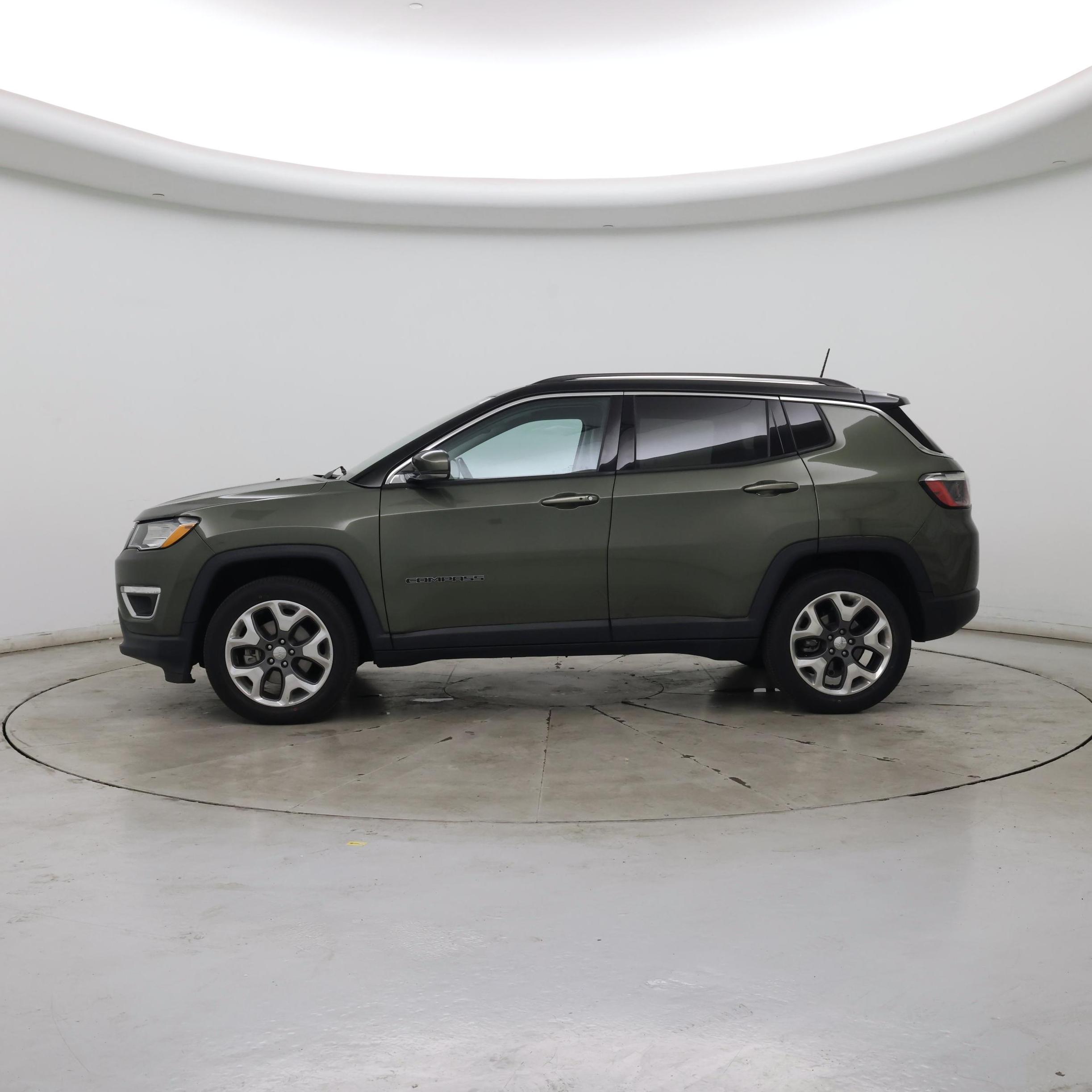 Thumbnail: 2021 Jeep Compass - 3