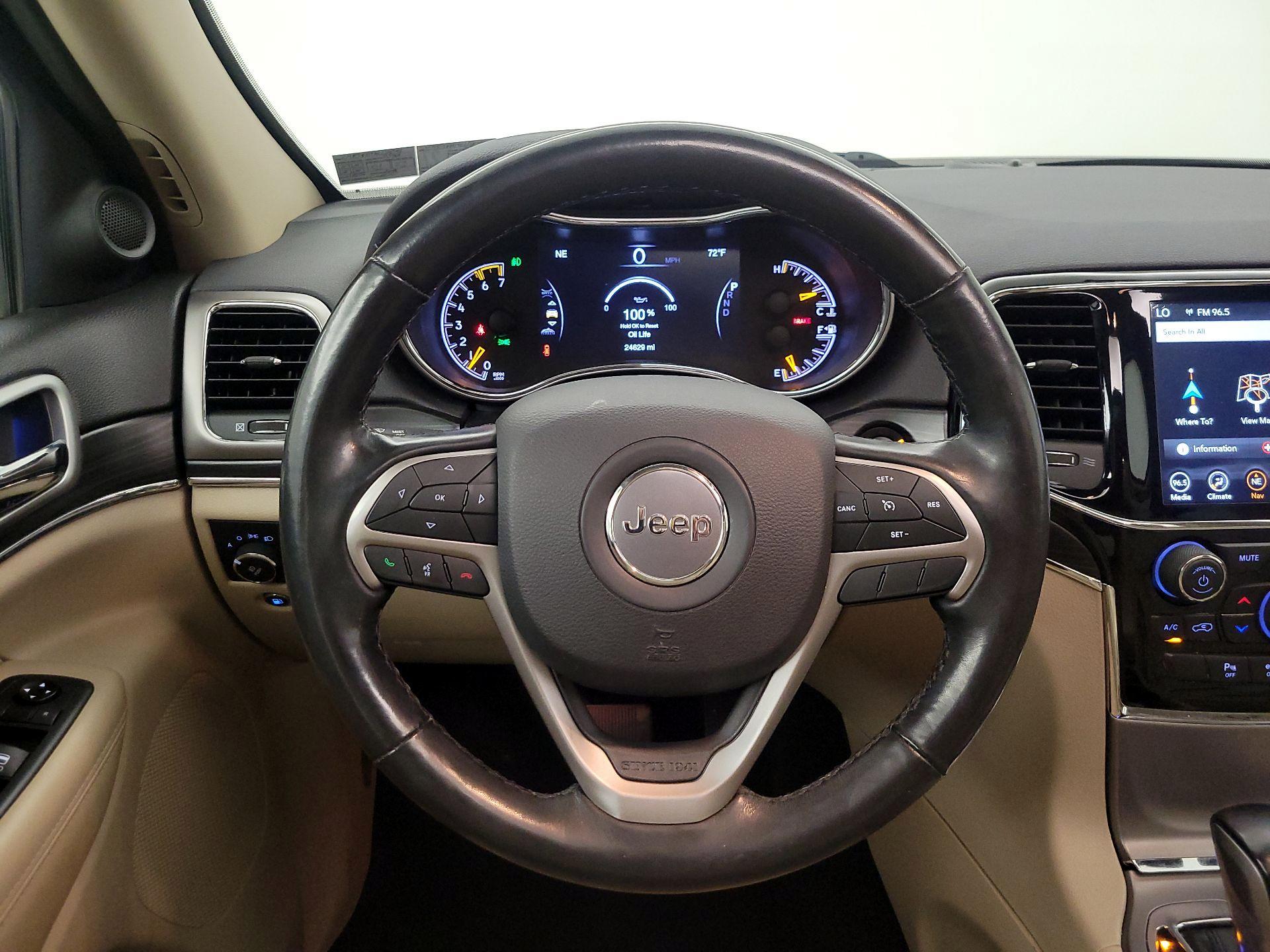 Thumbnail: 2020 Jeep Grand Cherokee - 10