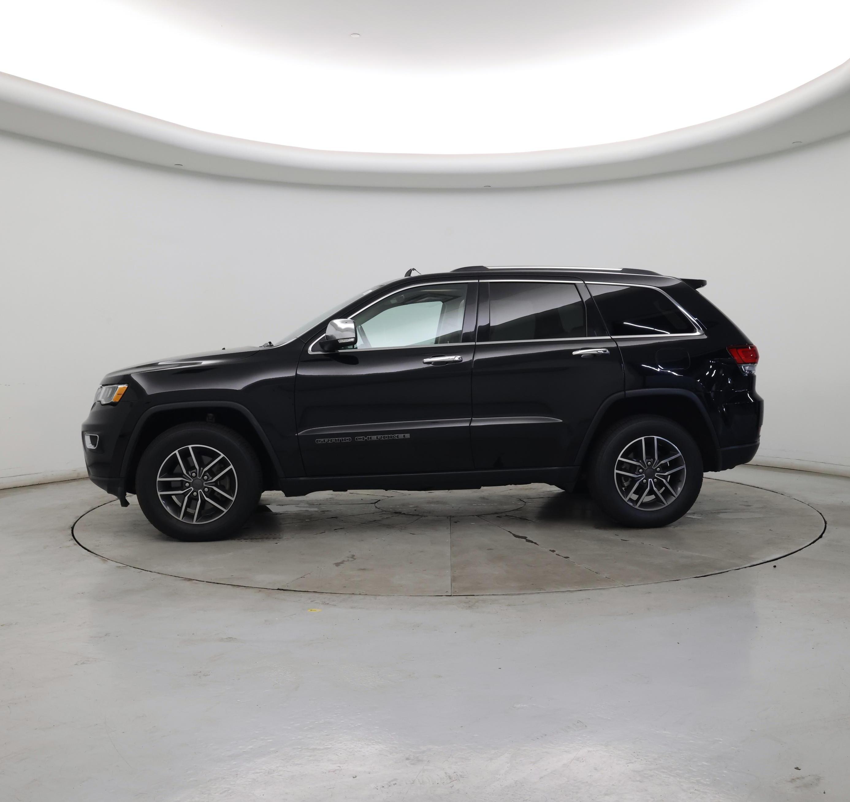 Thumbnail: 2020 Jeep Grand Cherokee - 3