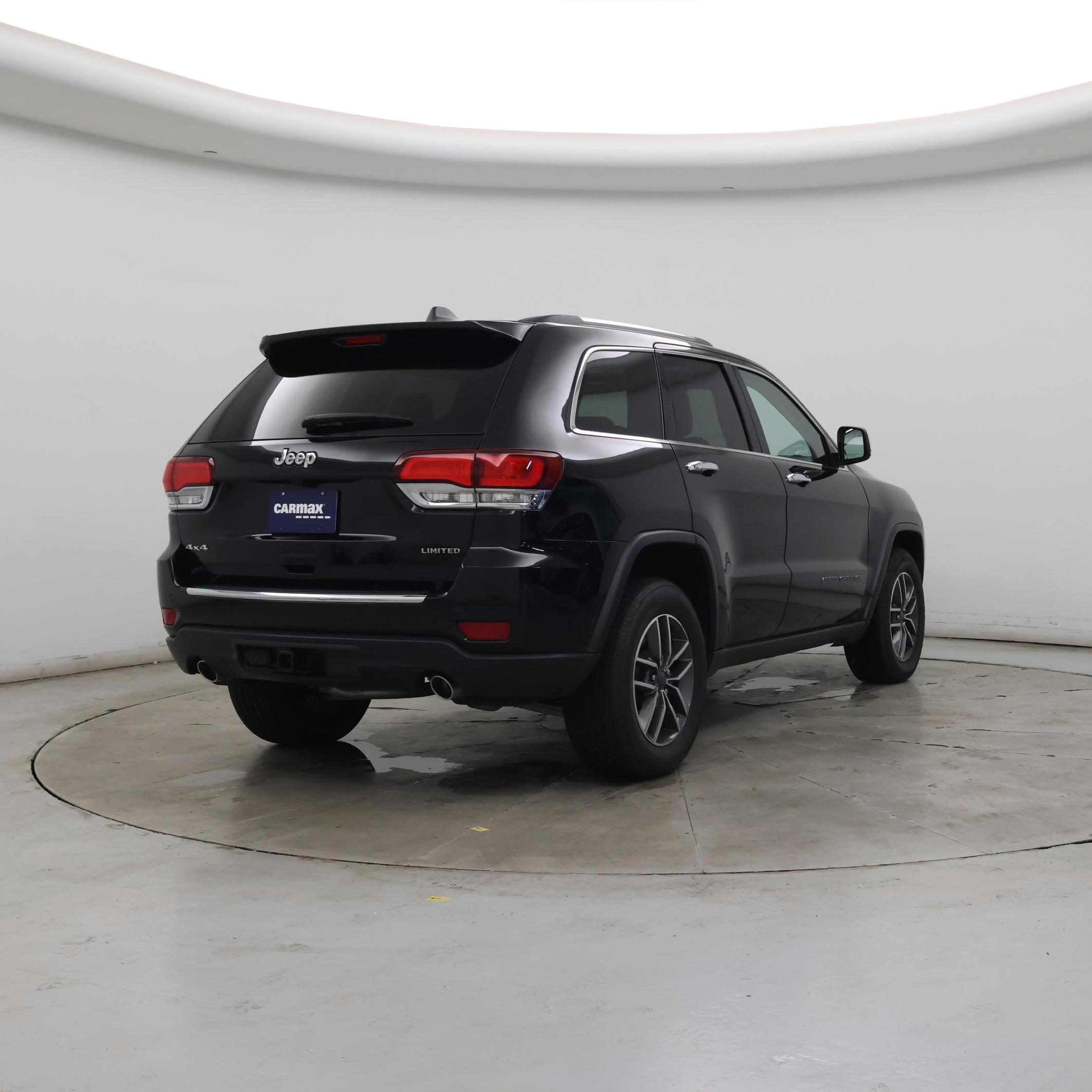 Thumbnail: 2020 Jeep Grand Cherokee - 8