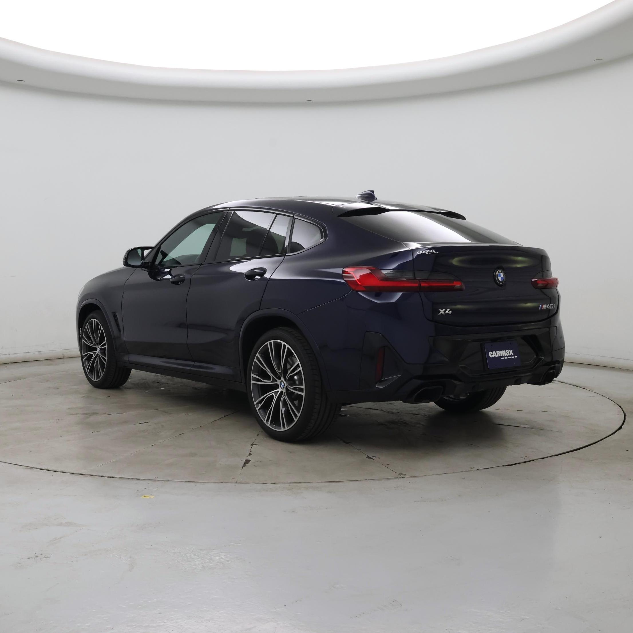 Thumbnail: 2023 BMW X4 - 2