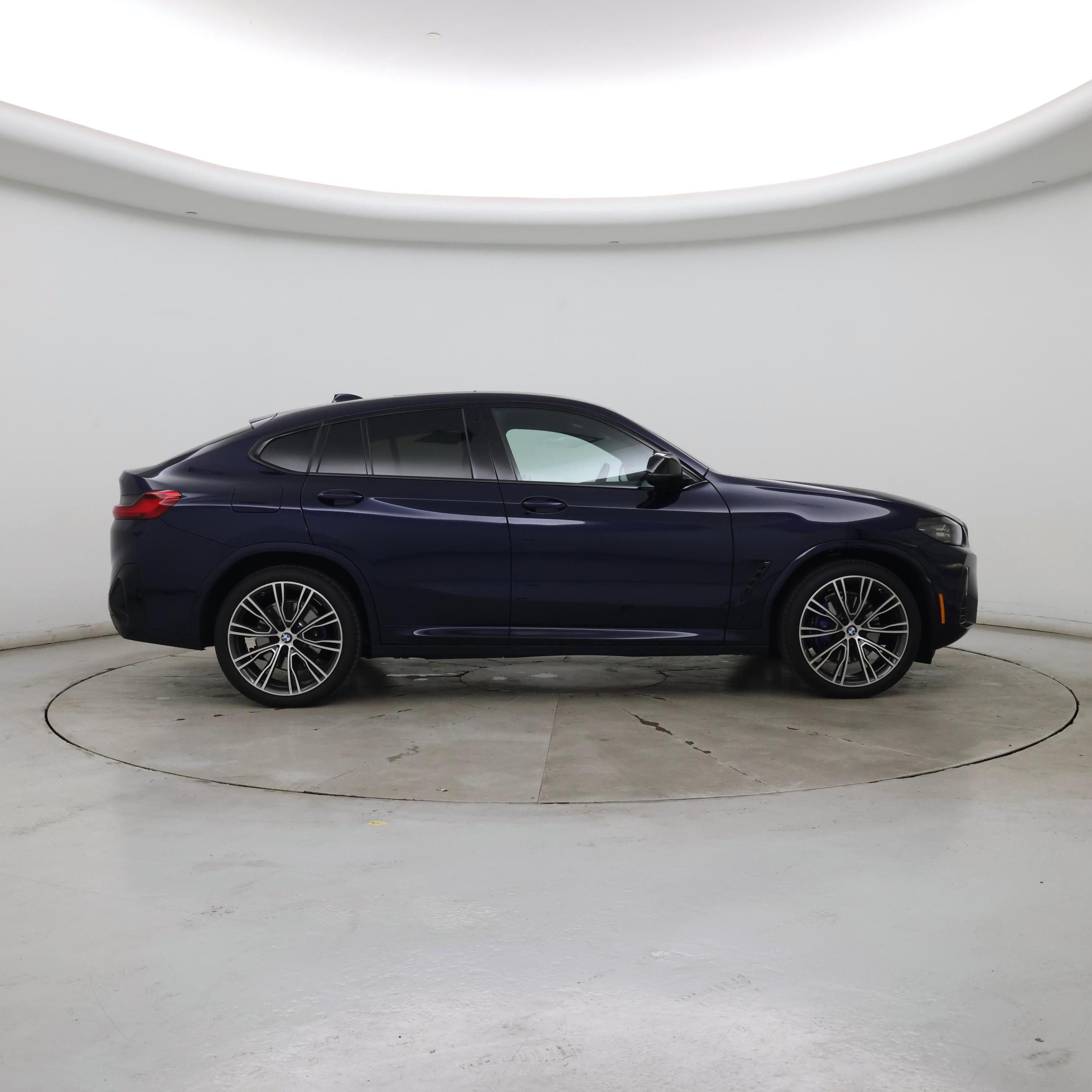 Thumbnail: 2023 BMW X4 - 7