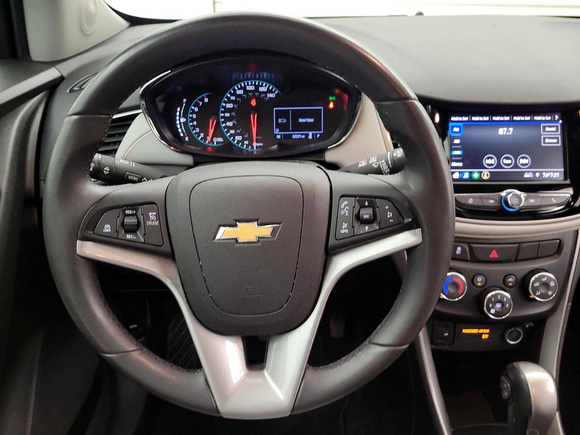 Thumbnail: 2020 Chevrolet Trax - 10