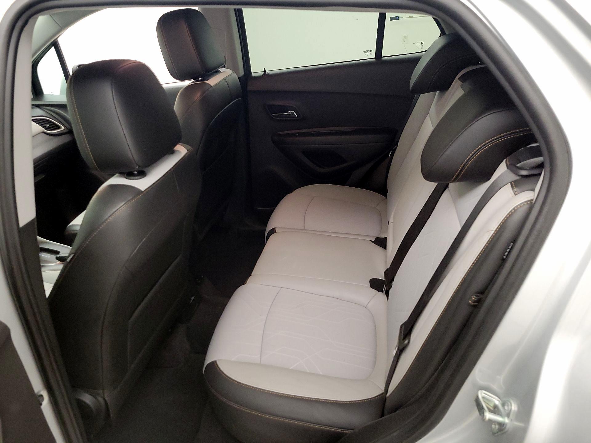 Thumbnail: 2020 Chevrolet Trax - 19