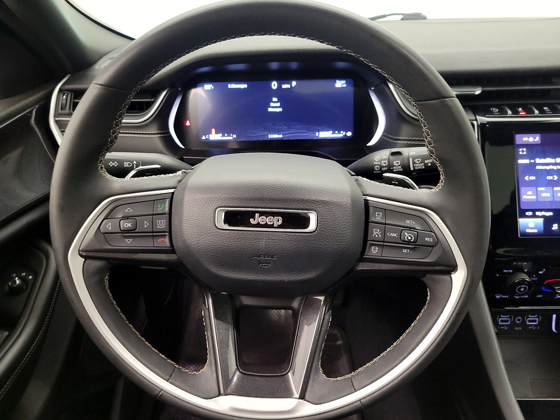 Thumbnail: 2023 Jeep Grand Cherokee - 10
