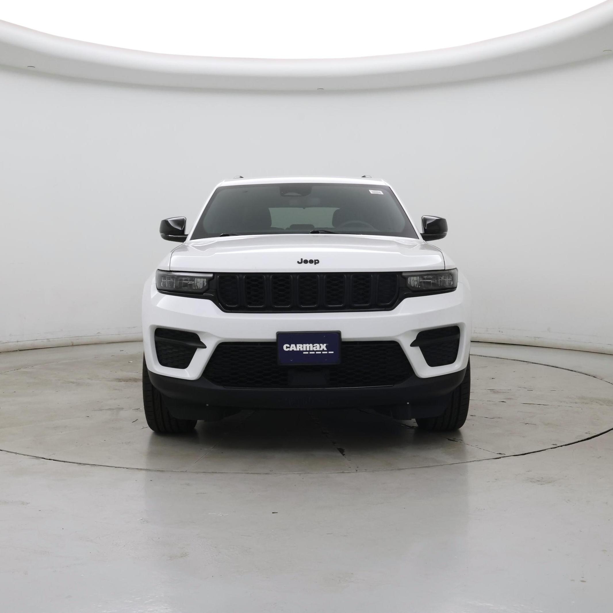 Thumbnail: 2023 Jeep Grand Cherokee - 5