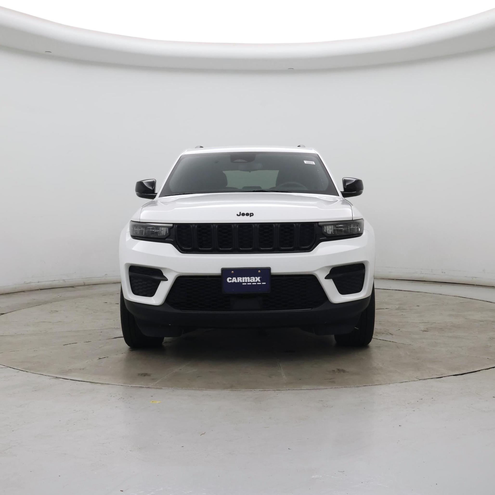Thumbnail: 2023 Jeep Grand Cherokee - 5