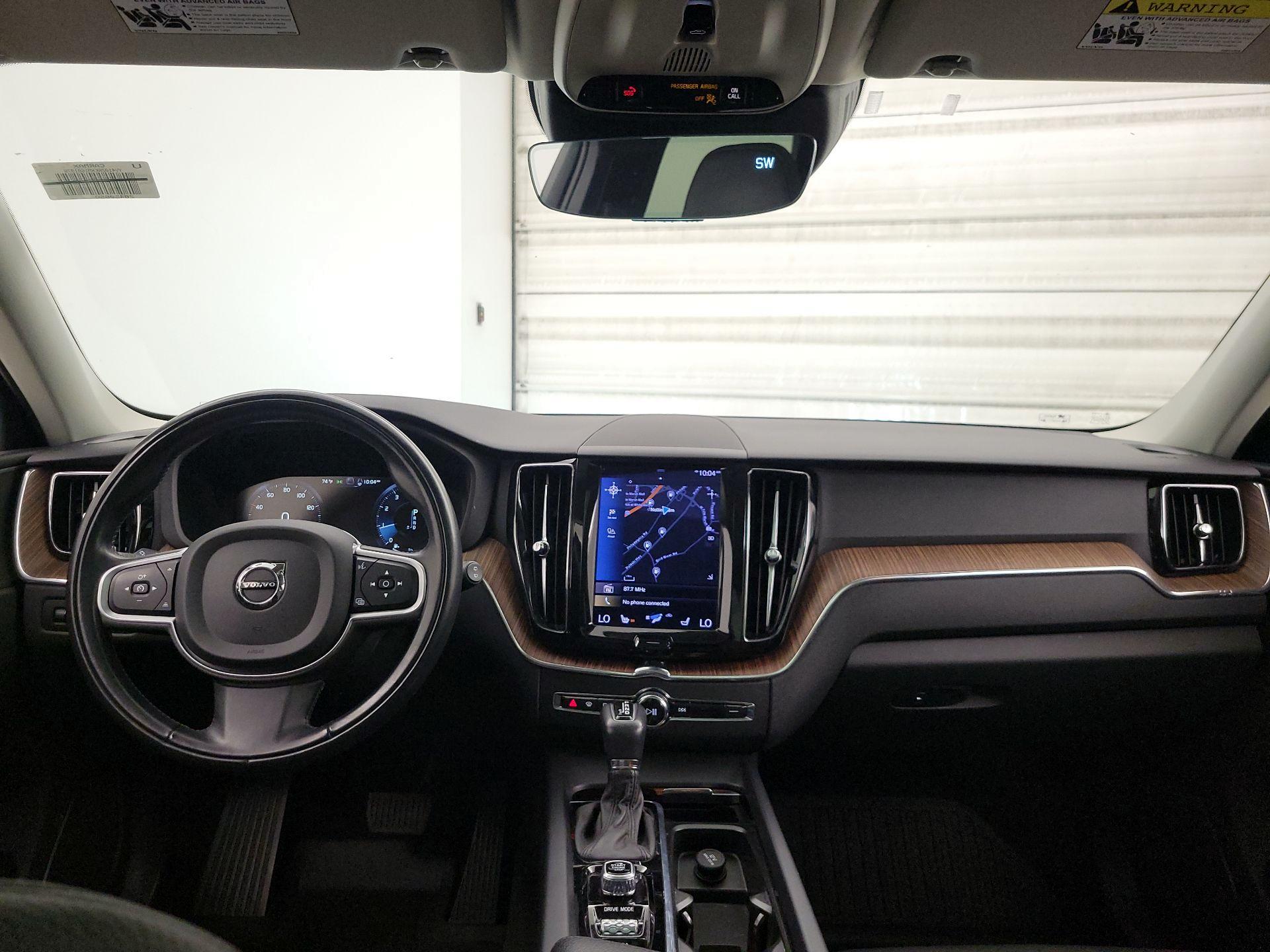 Thumbnail: 2021 Volvo XC60 - 9