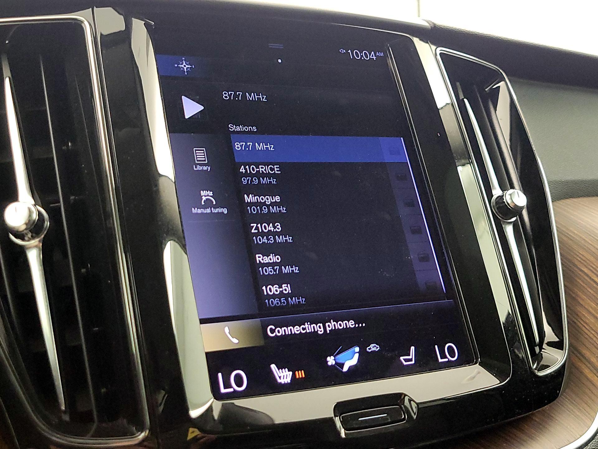 Thumbnail: 2021 Volvo XC60 - 16
