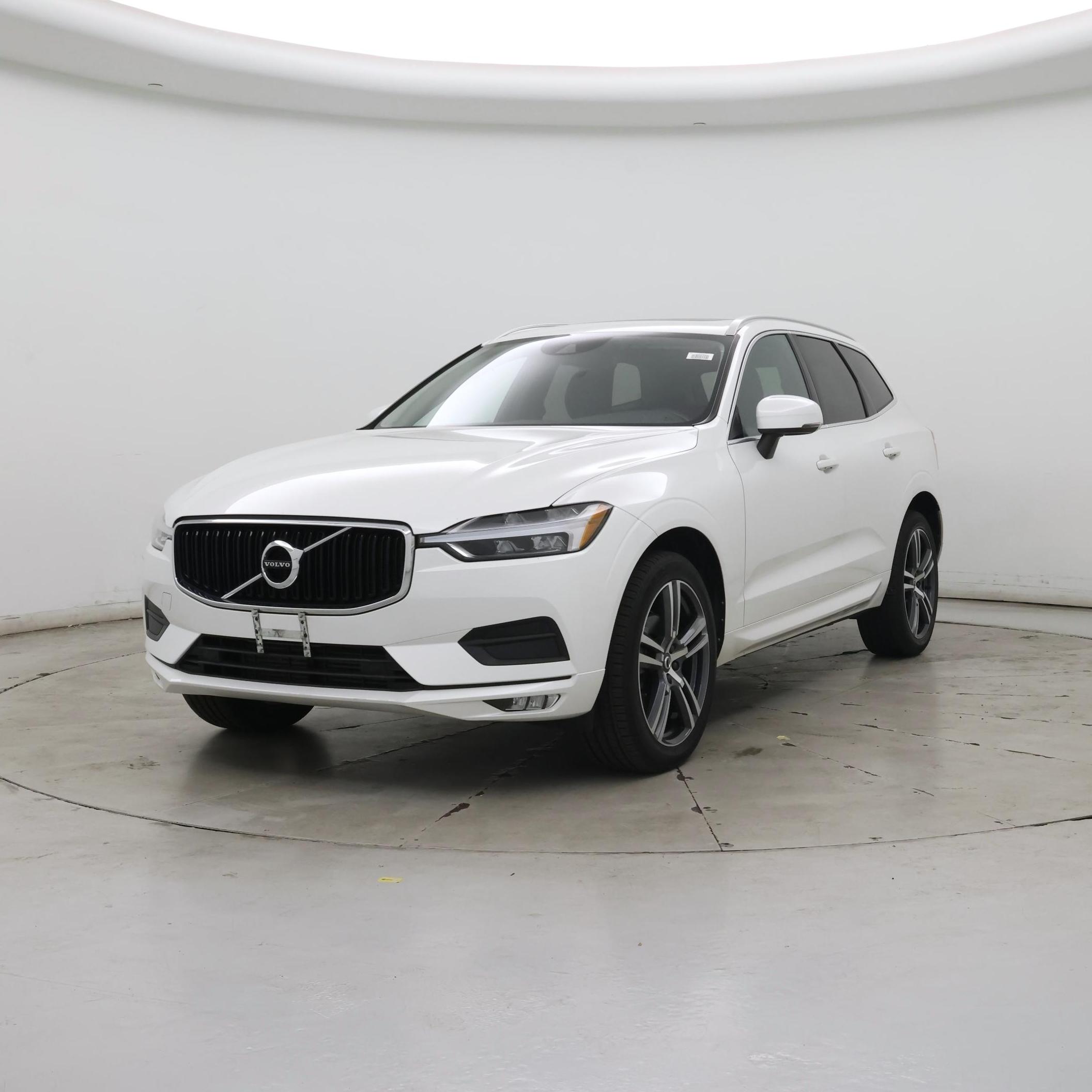 Thumbnail: 2021 Volvo XC60 - 4