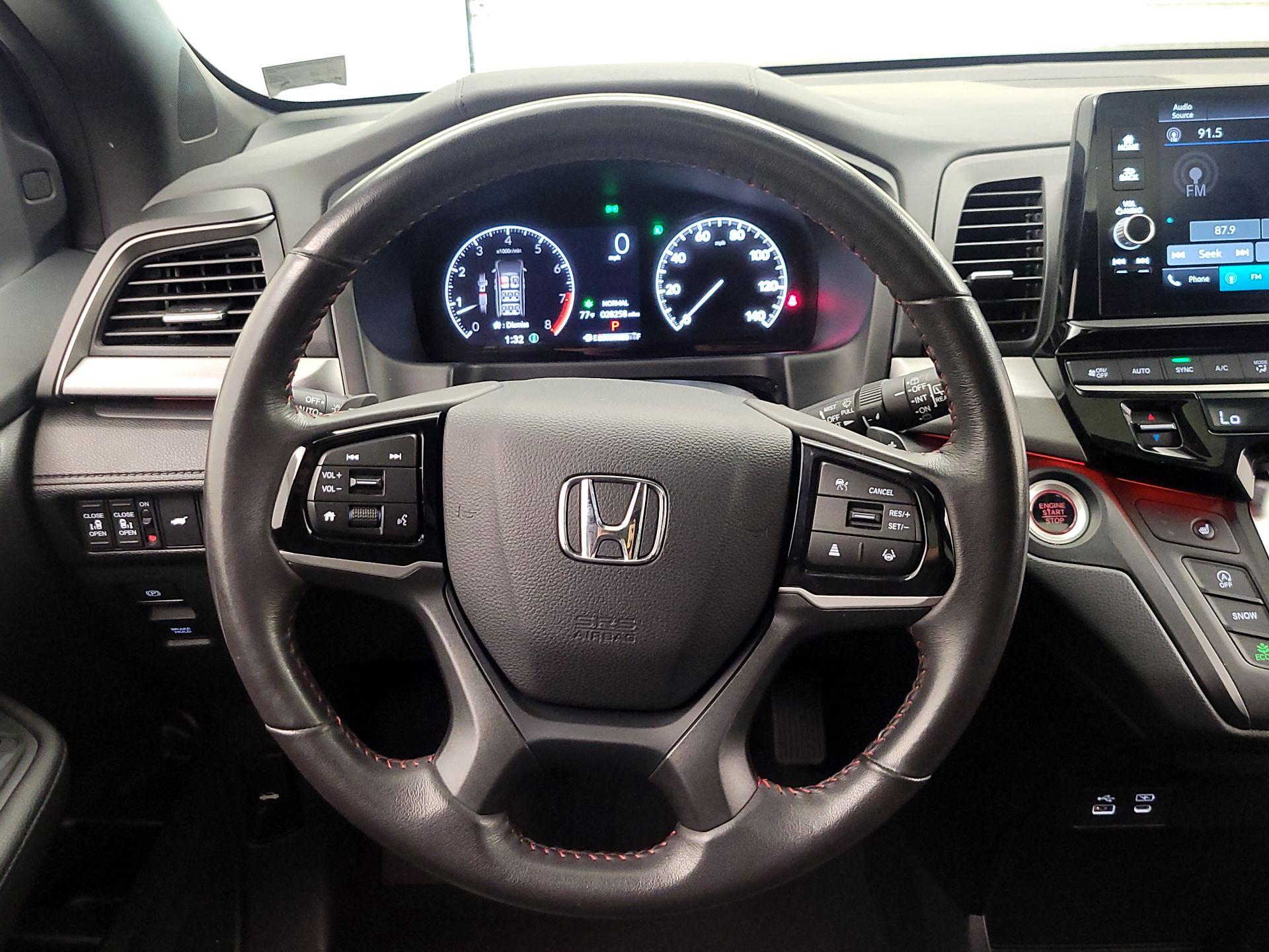 Thumbnail: 2025 Honda Odyssey - 10