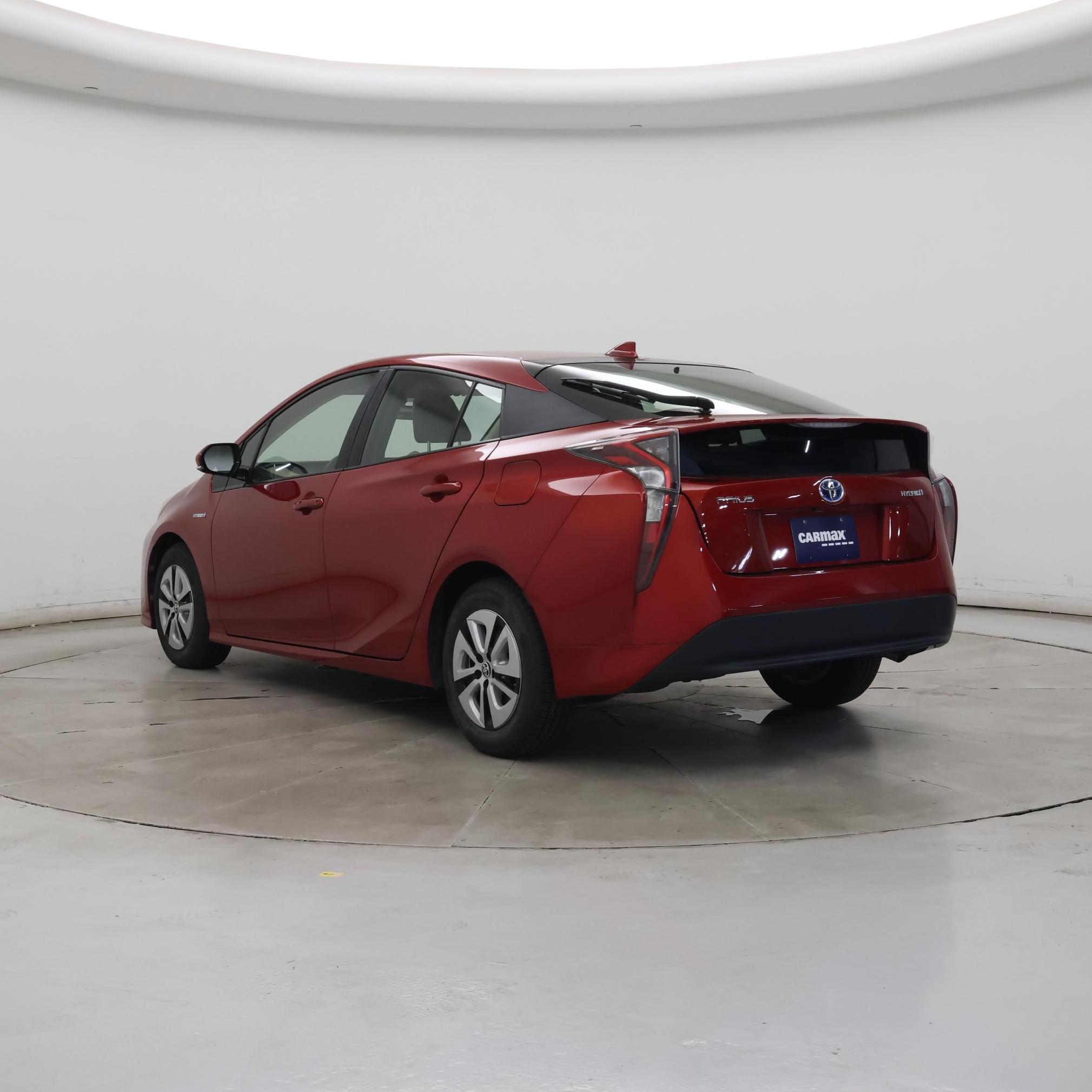 Thumbnail: 2016 Toyota Prius - 2