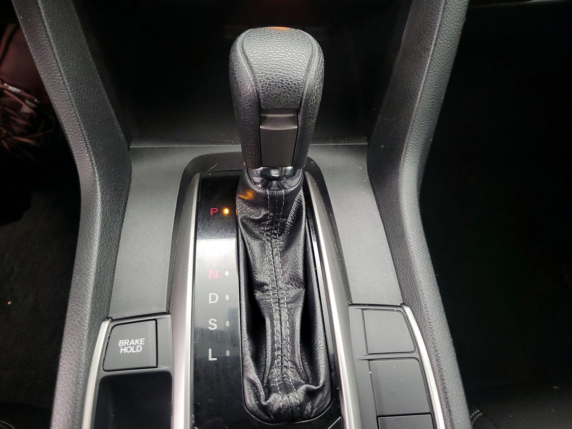 Thumbnail: 2018 Honda Civic - 17