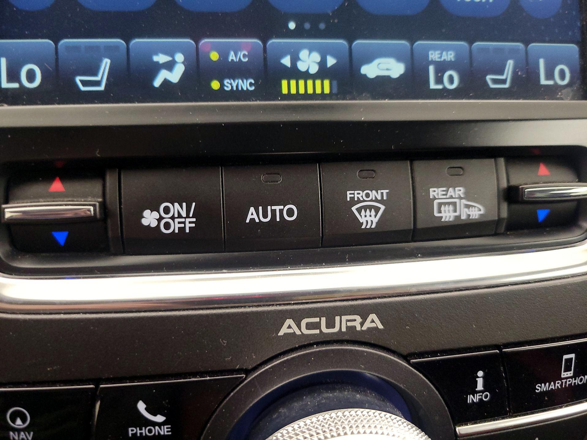 Thumbnail: 2019 Acura MDX - 16