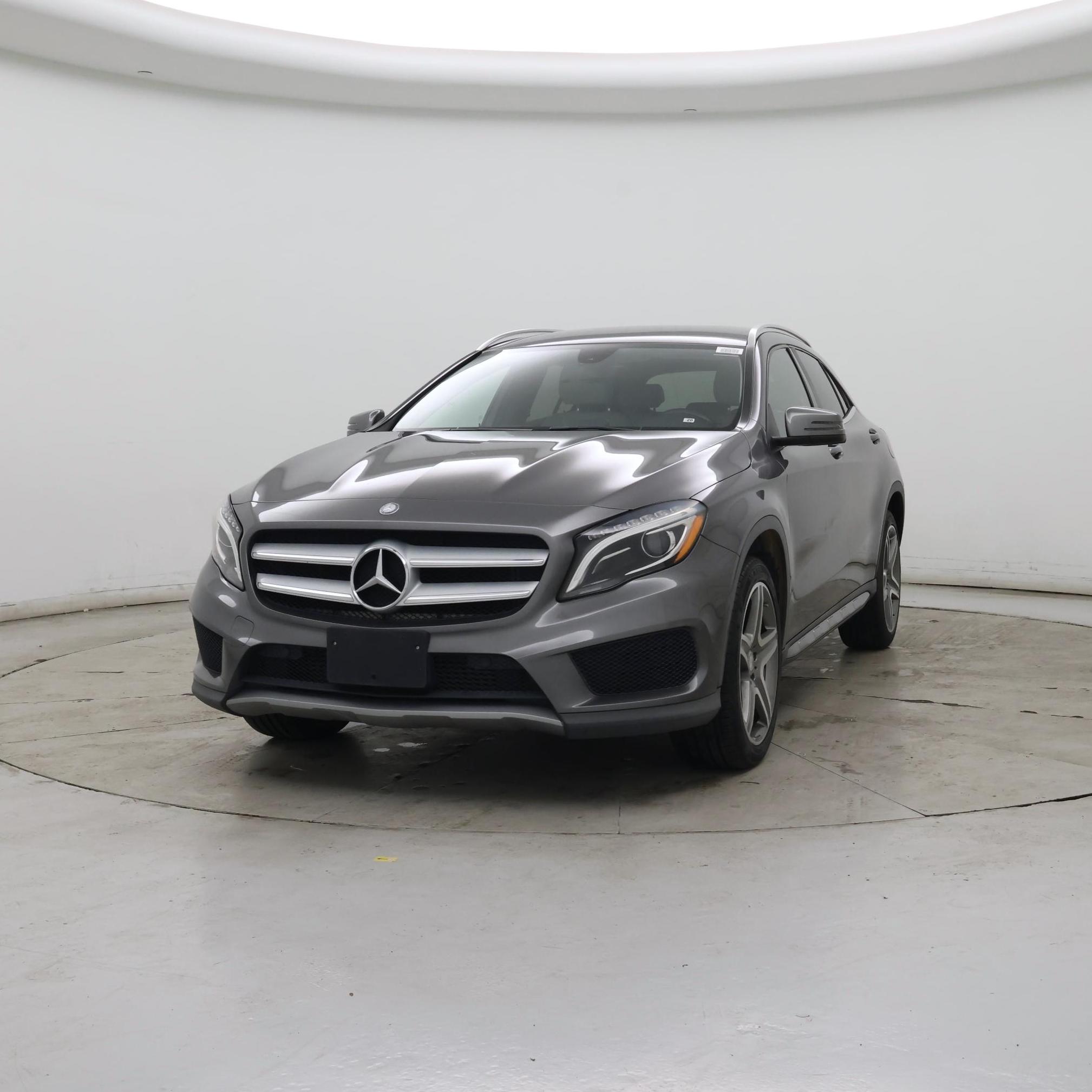 Thumbnail: 2015 Mercedes-Benz GLA - 4