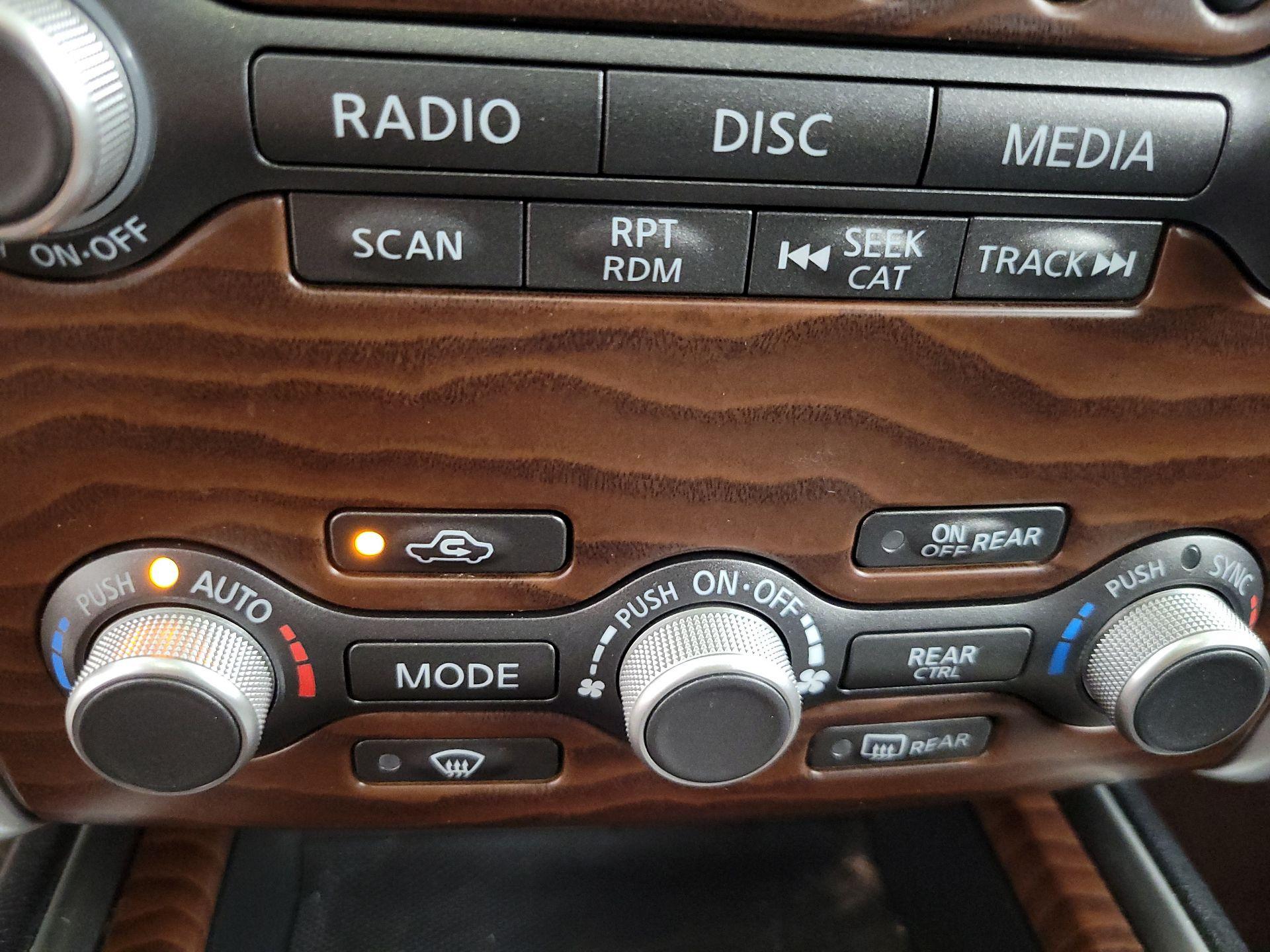 Thumbnail: 2019 Nissan Pathfinder - 16