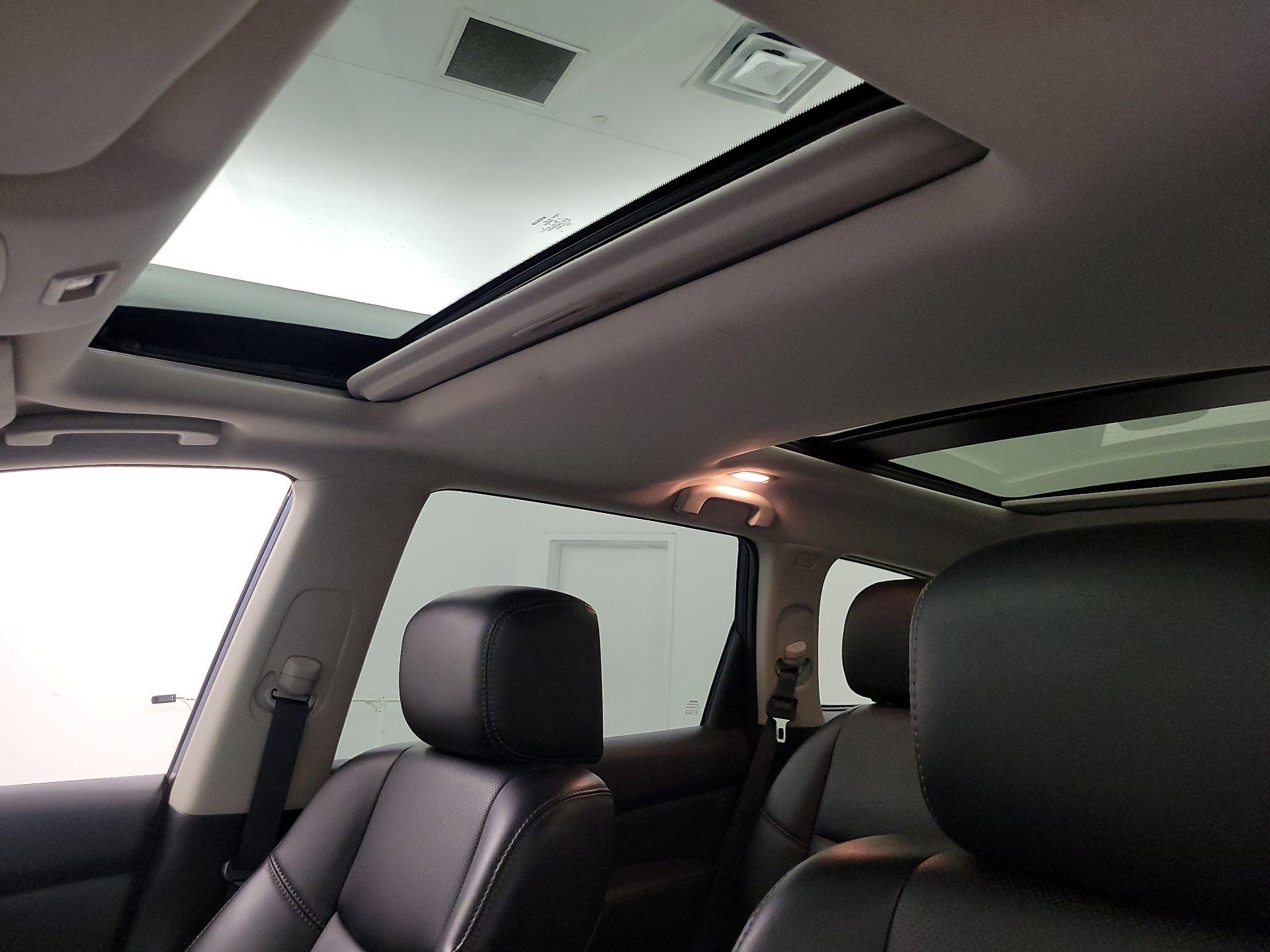 Thumbnail: 2019 Nissan Pathfinder - 18