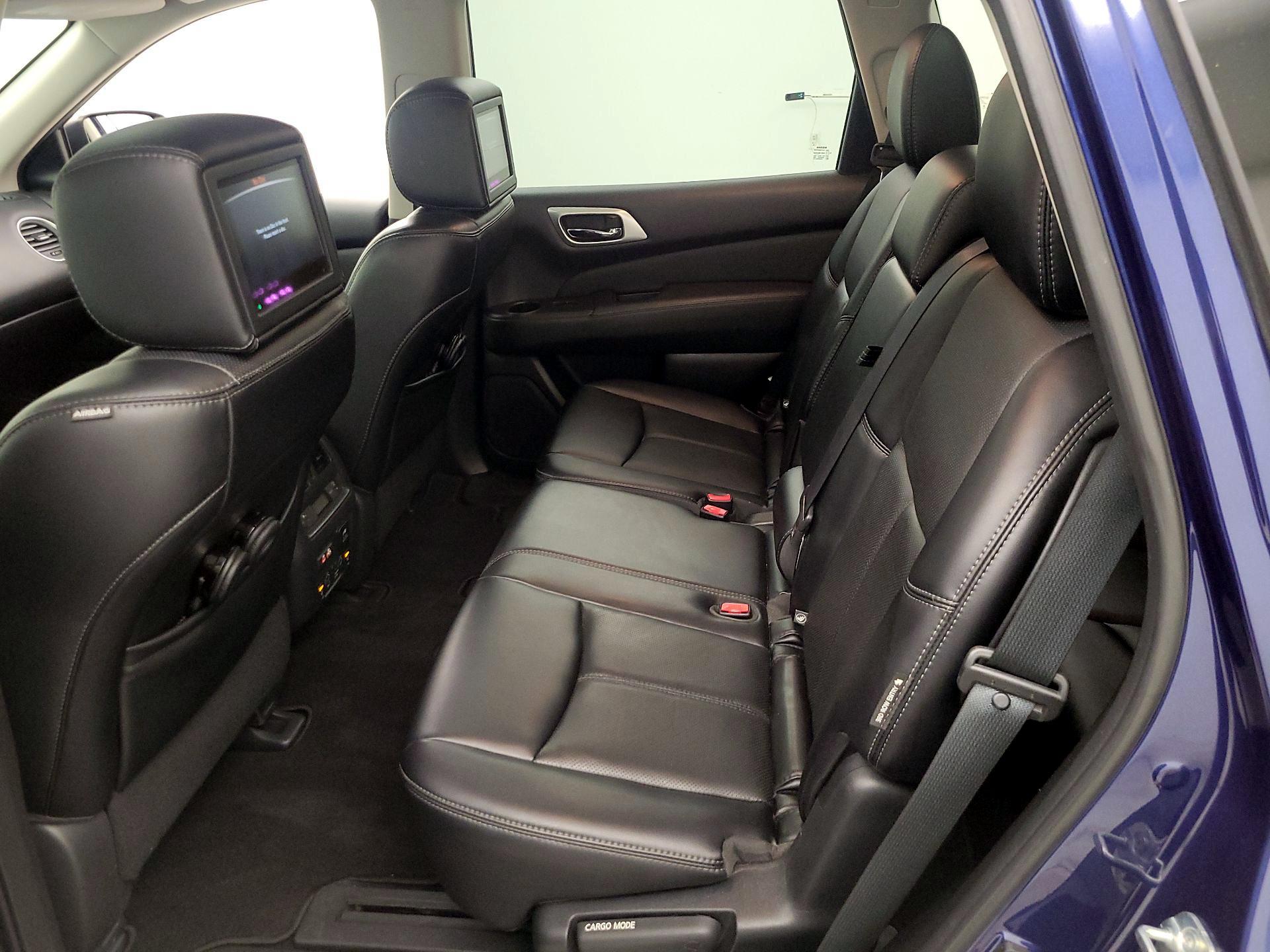 Thumbnail: 2019 Nissan Pathfinder - 19