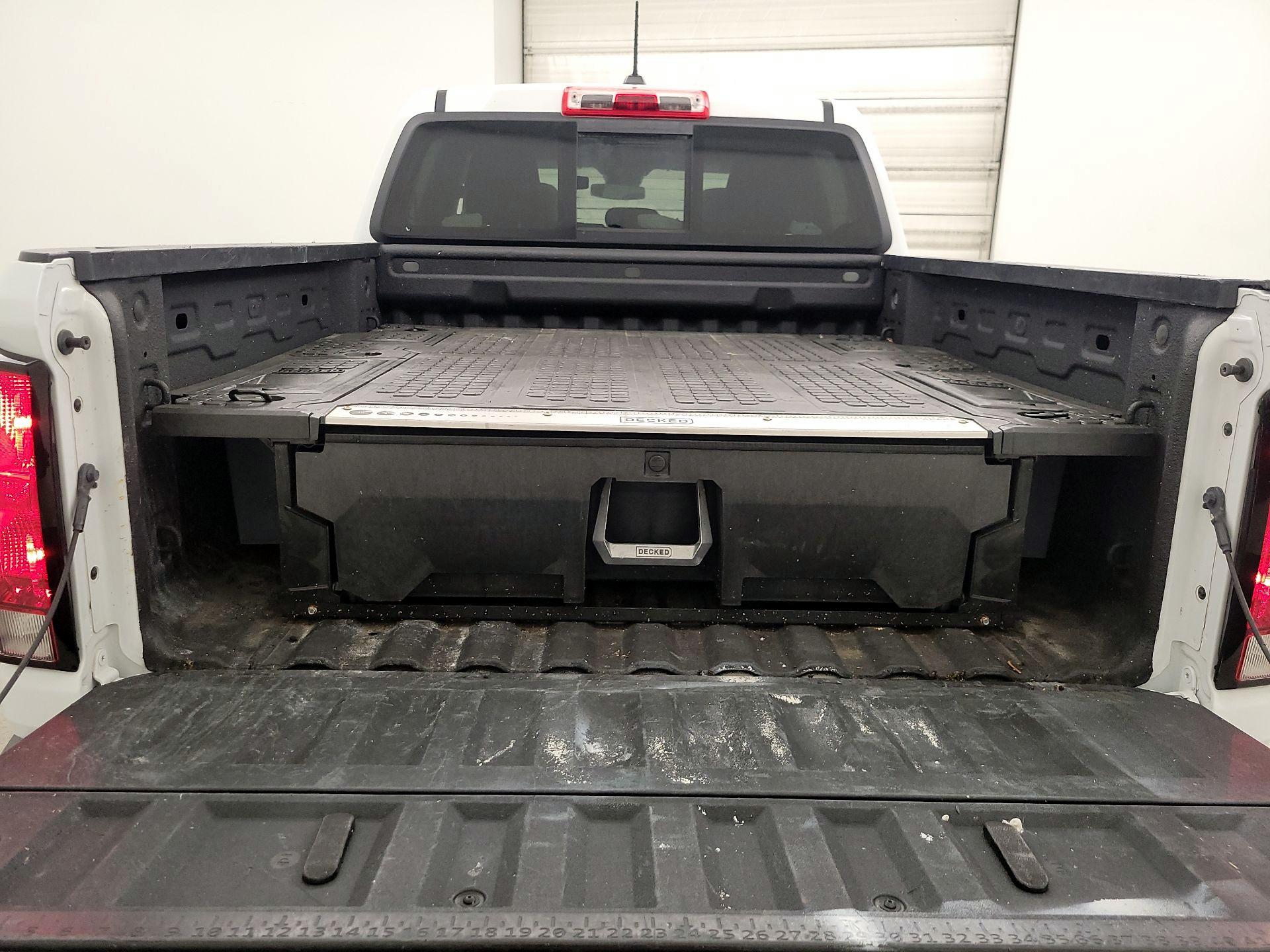Thumbnail: 2023 Chevrolet Colorado - 20