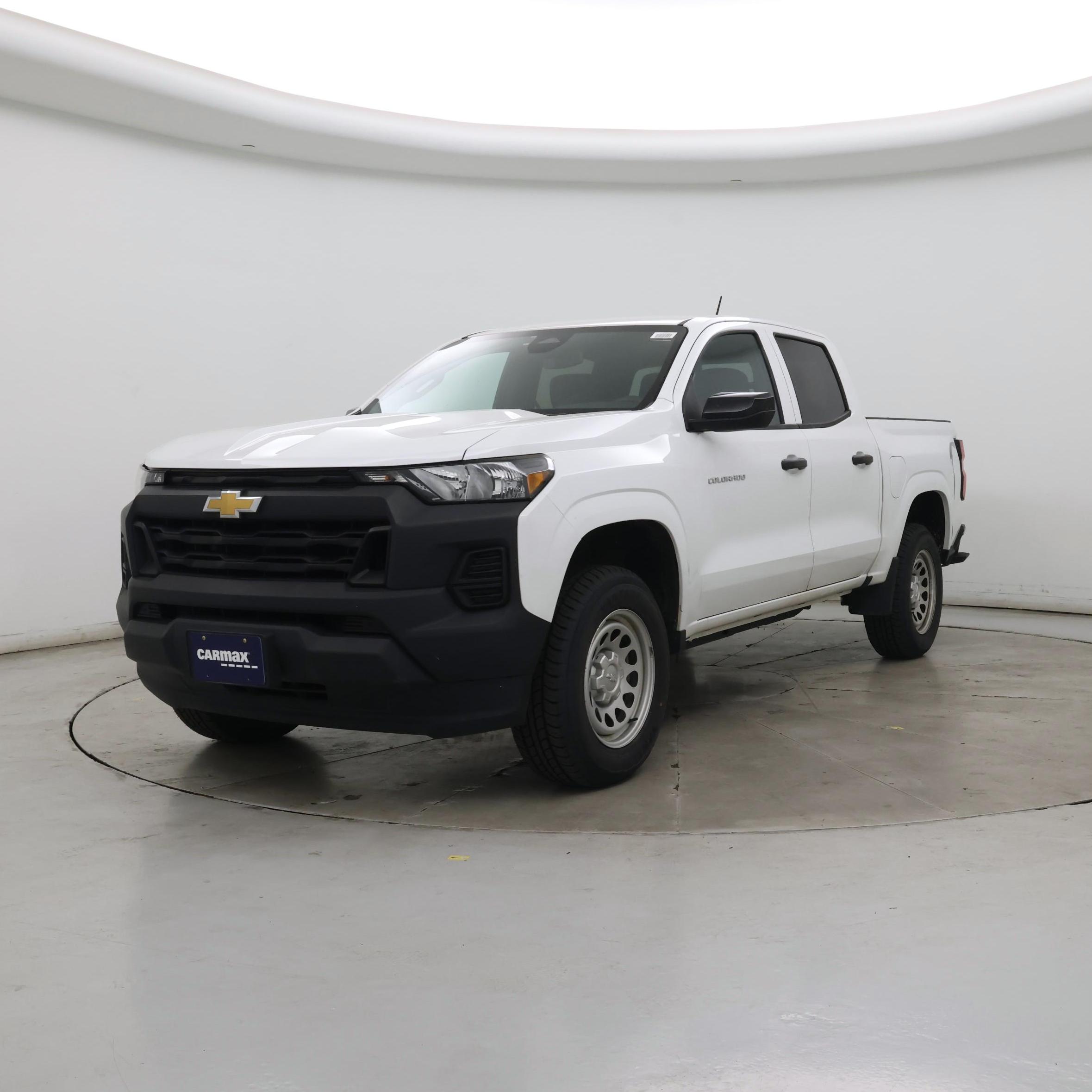Thumbnail: 2023 Chevrolet Colorado - 4