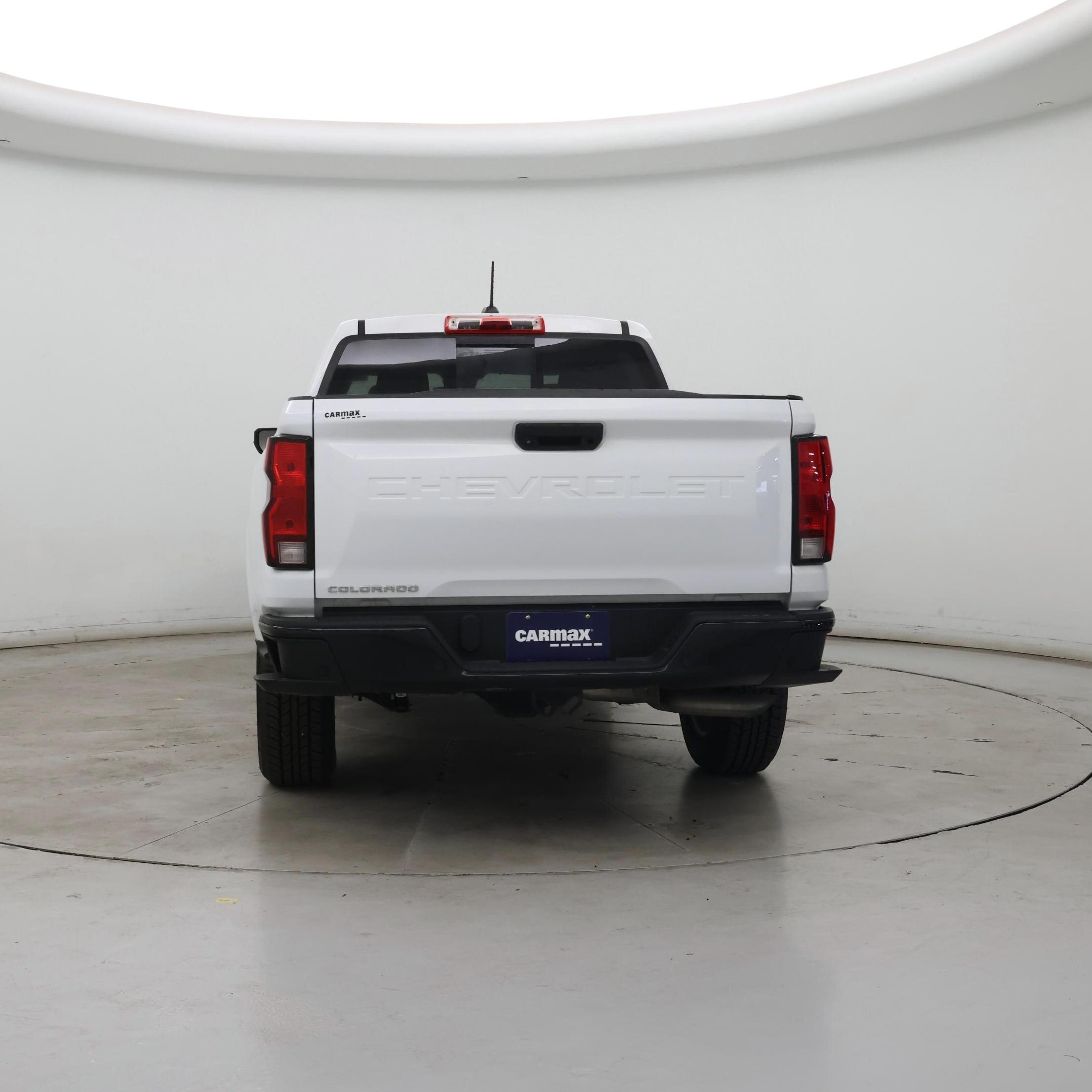 Thumbnail: 2023 Chevrolet Colorado - 6