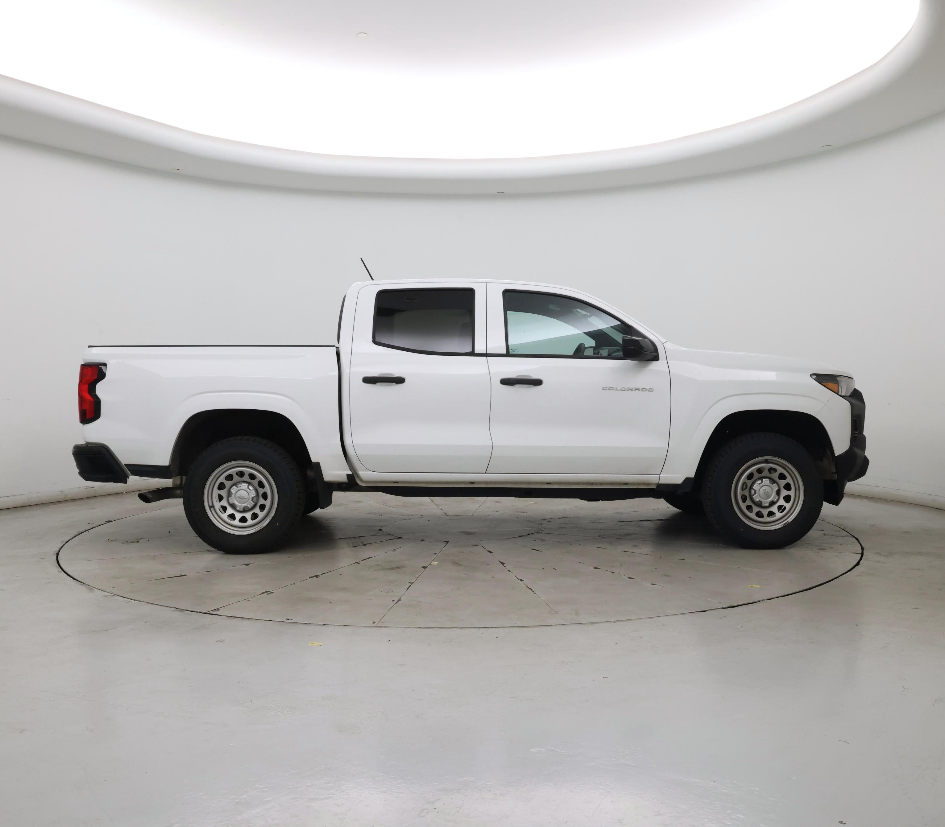 Thumbnail: 2023 Chevrolet Colorado - 7