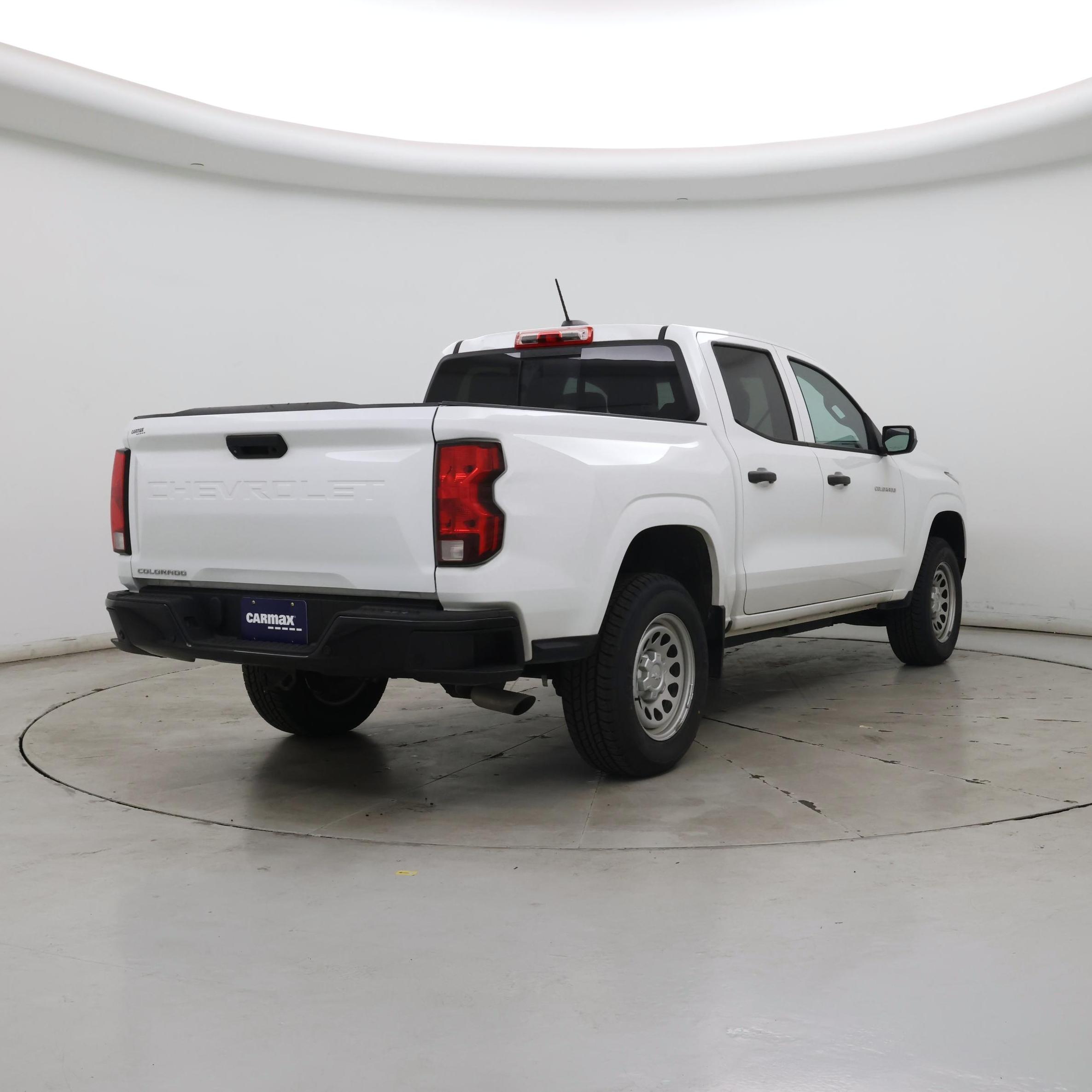 Thumbnail: 2023 Chevrolet Colorado - 8
