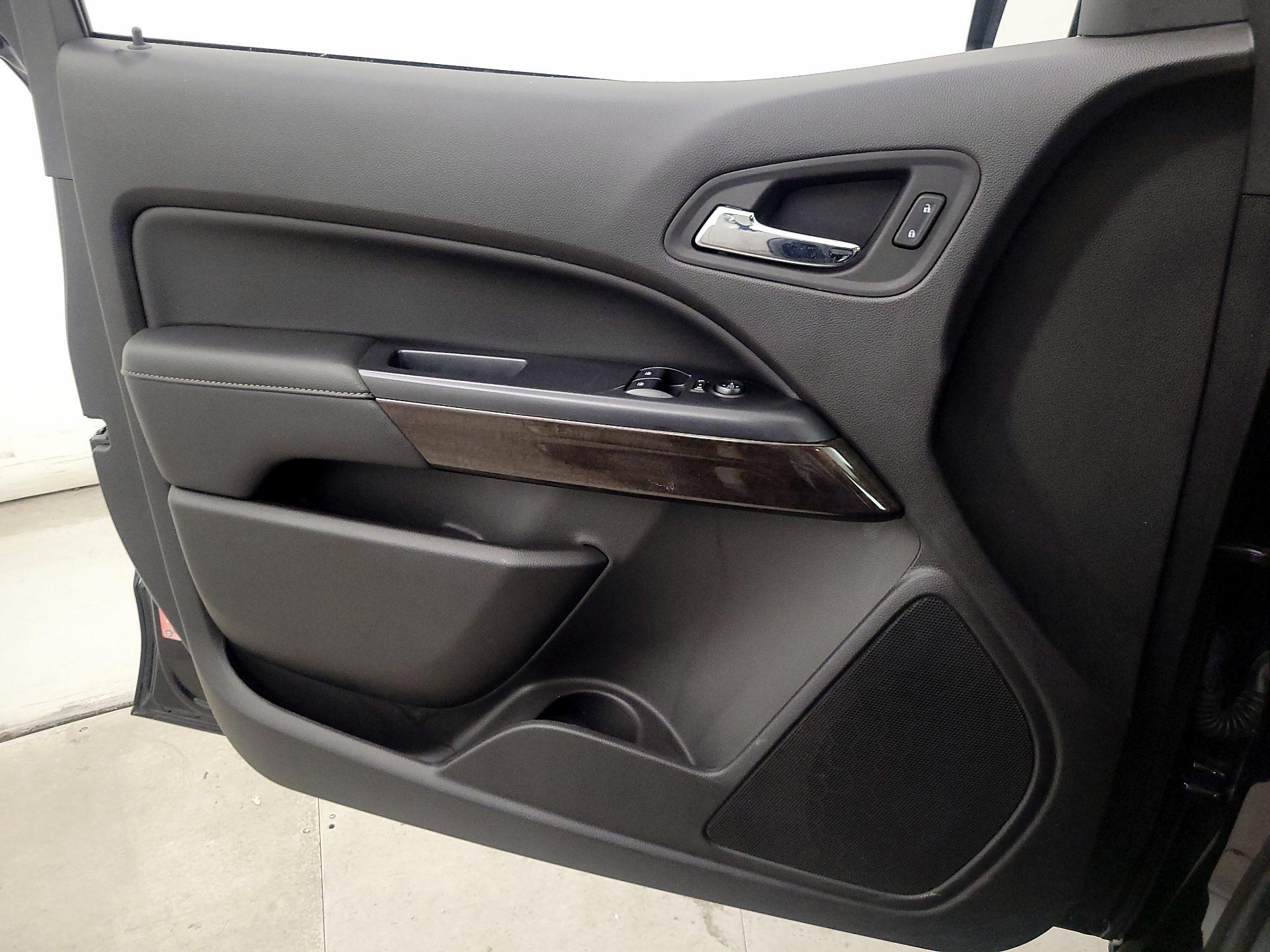 Thumbnail: 2016 GMC Canyon - 12