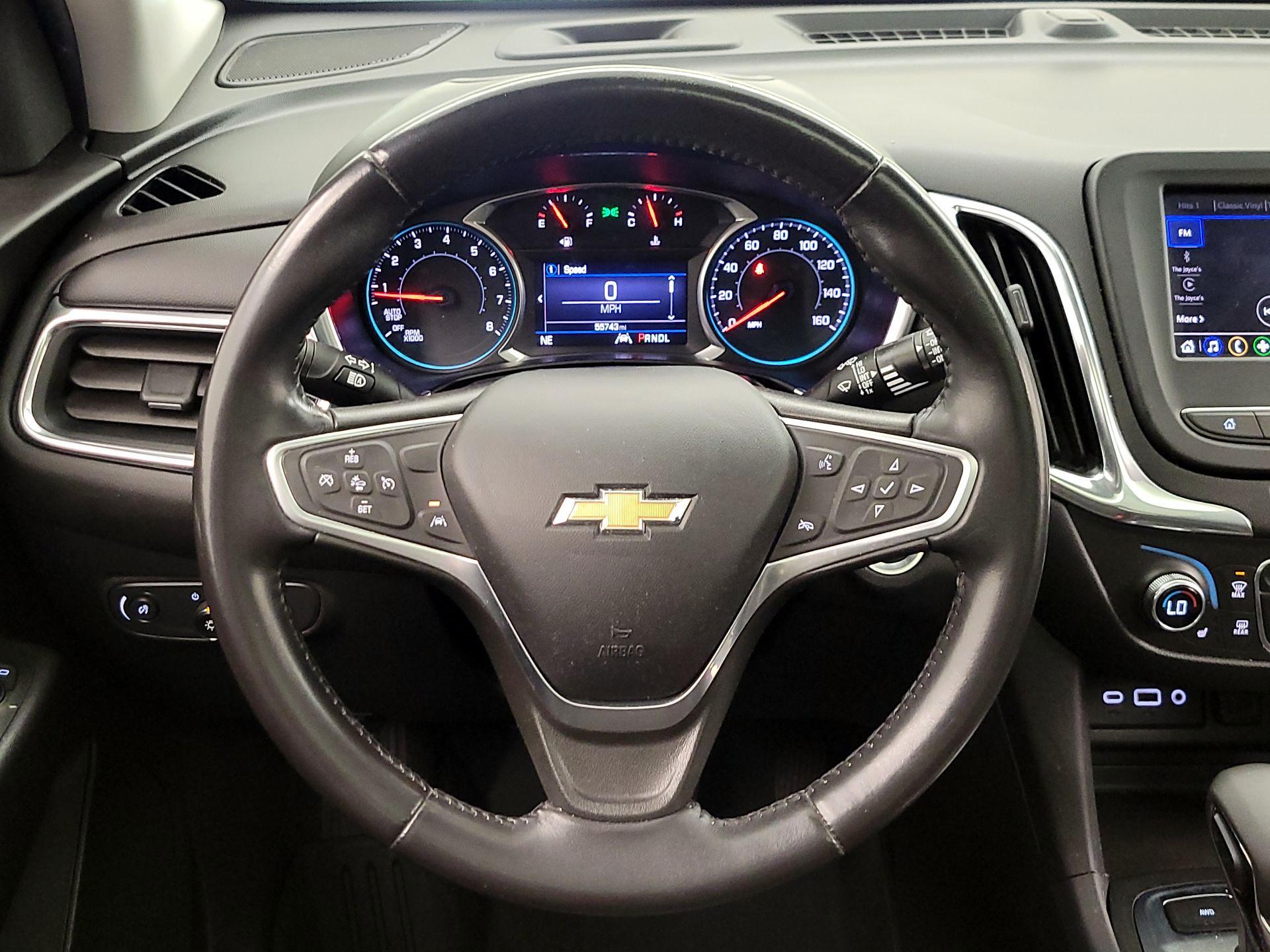 Thumbnail: 2022 Chevrolet Equinox - 10