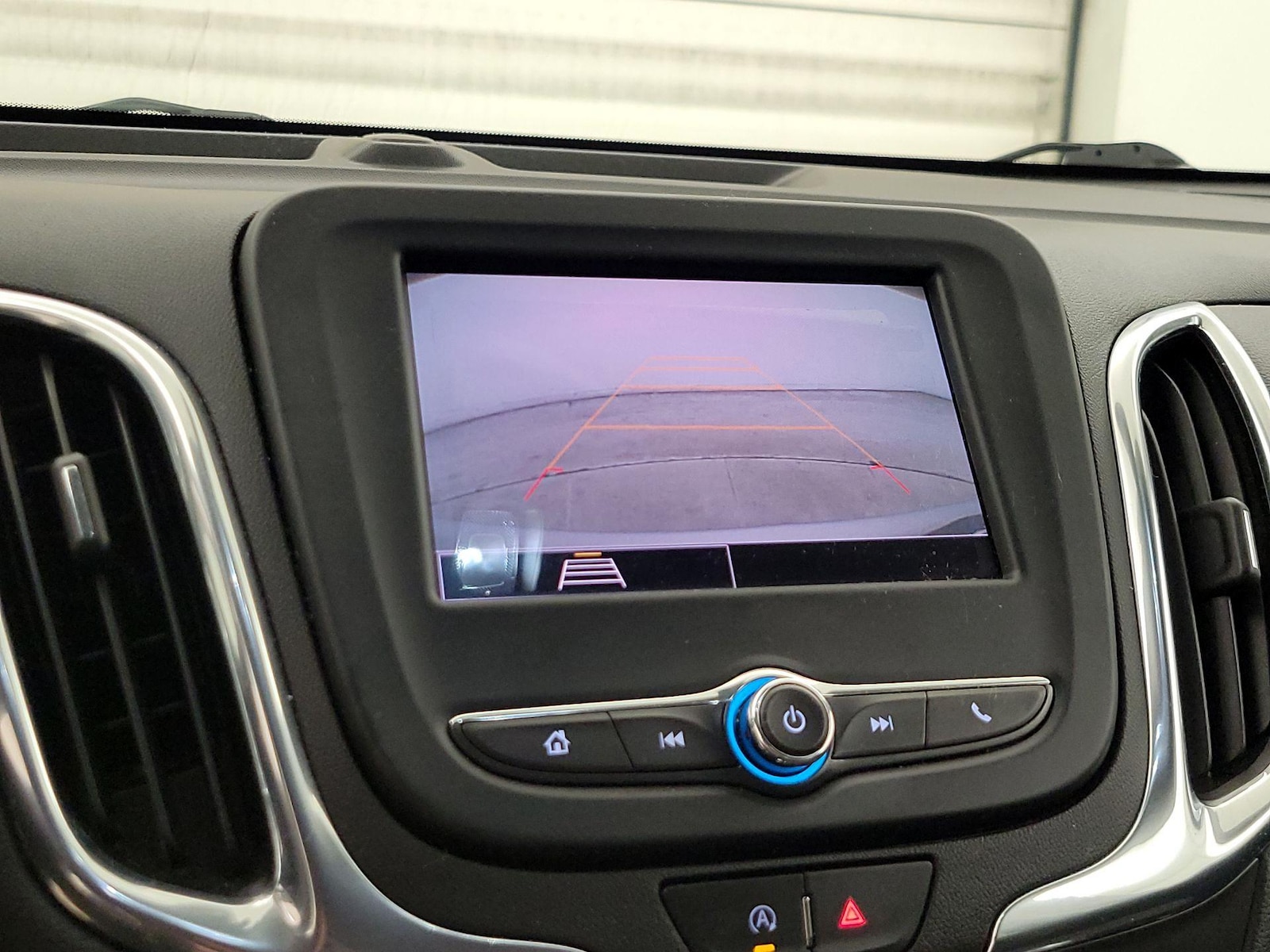 2022 Chevrolet Equinox LT - Photo 15