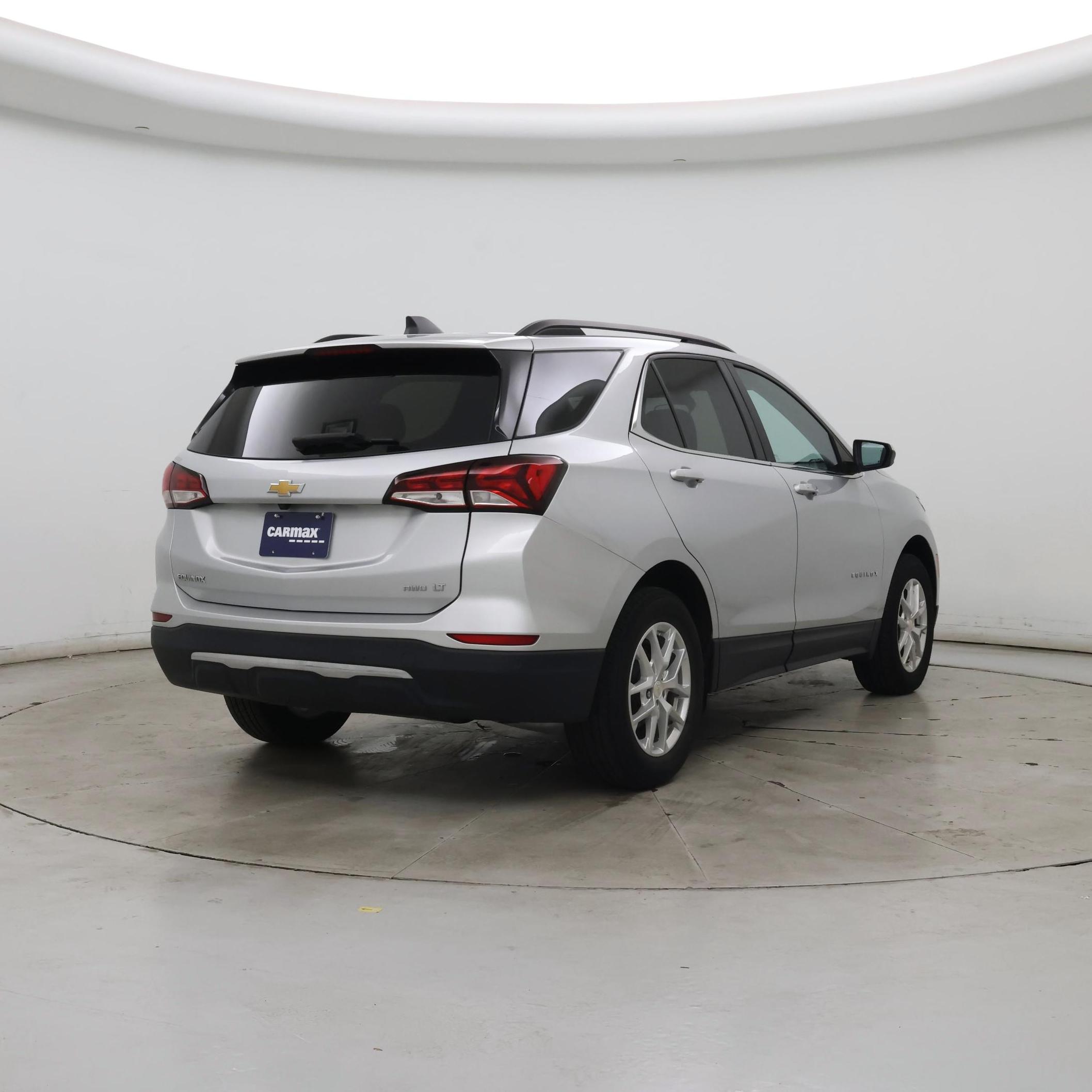 Thumbnail: 2022 Chevrolet Equinox - 8