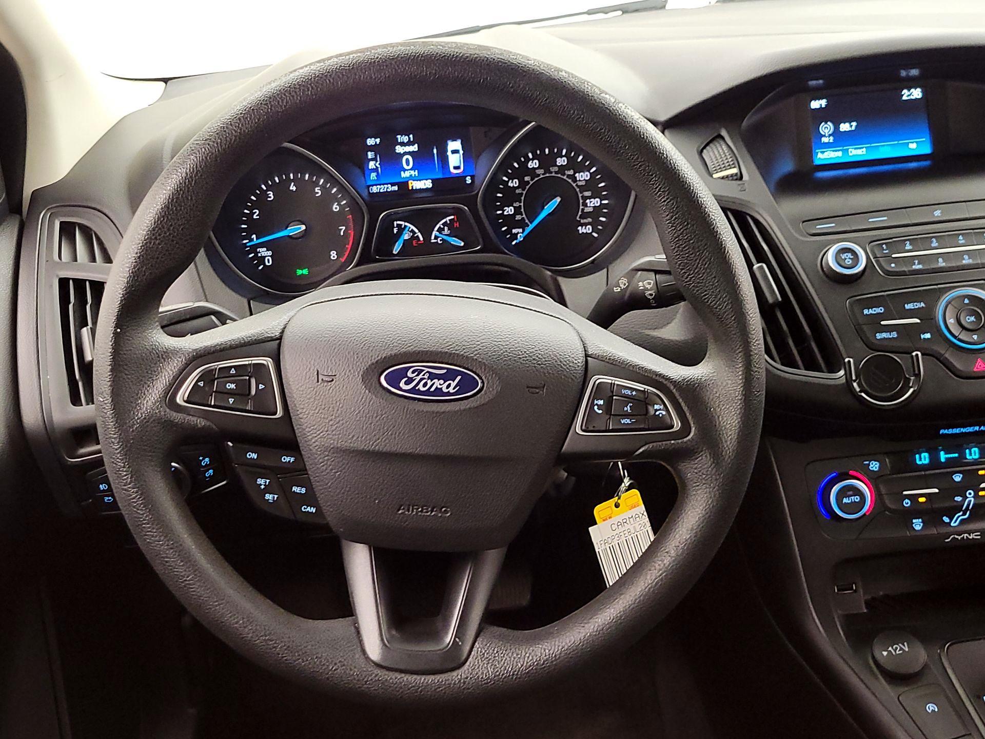 Thumbnail: 2018 Ford Focus - 10
