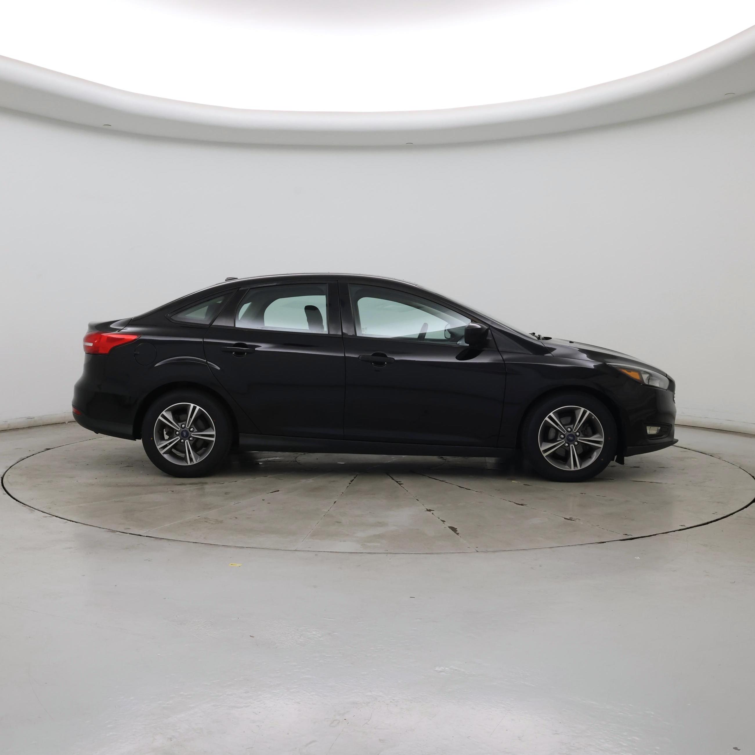 Thumbnail: 2018 Ford Focus - 7