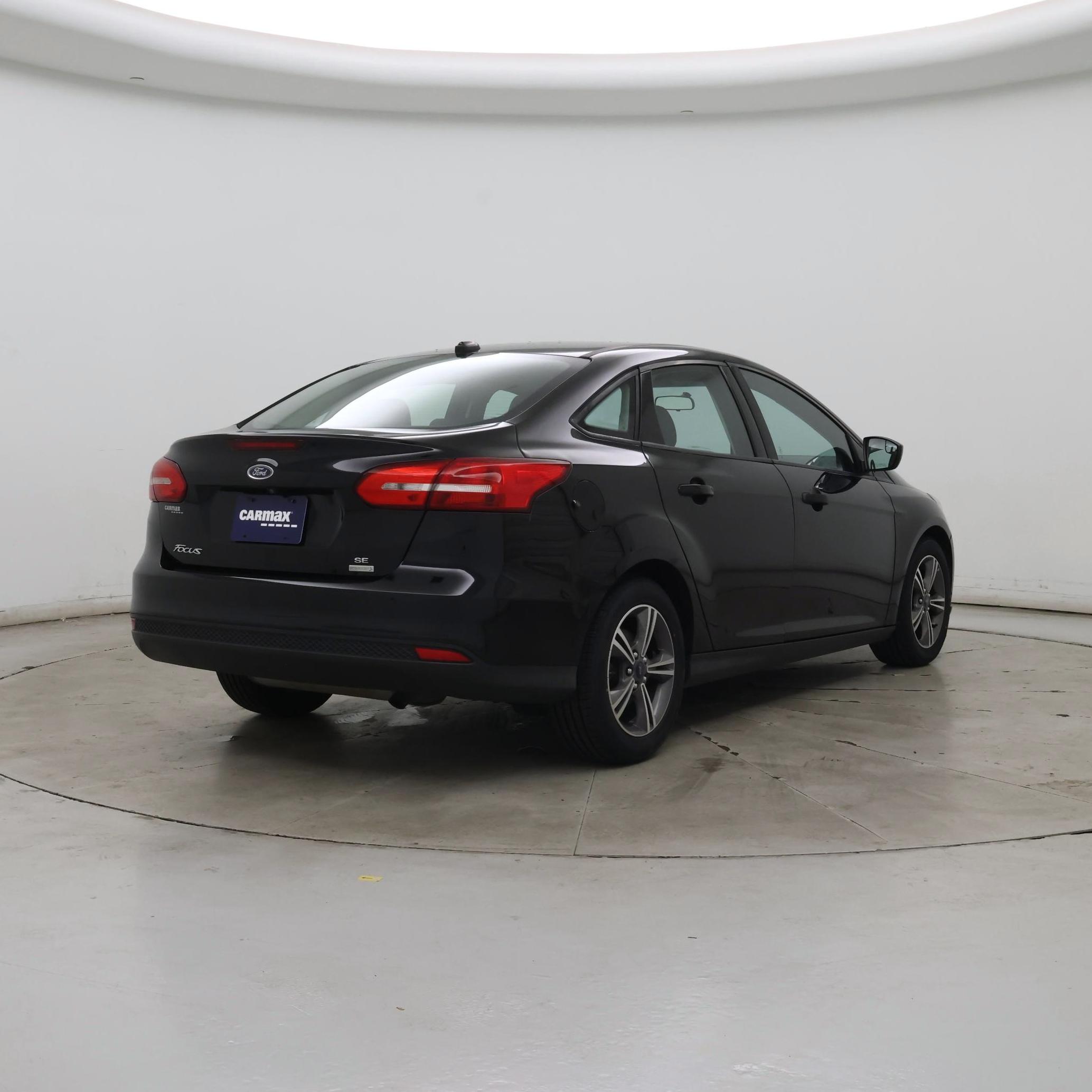 Thumbnail: 2018 Ford Focus - 8