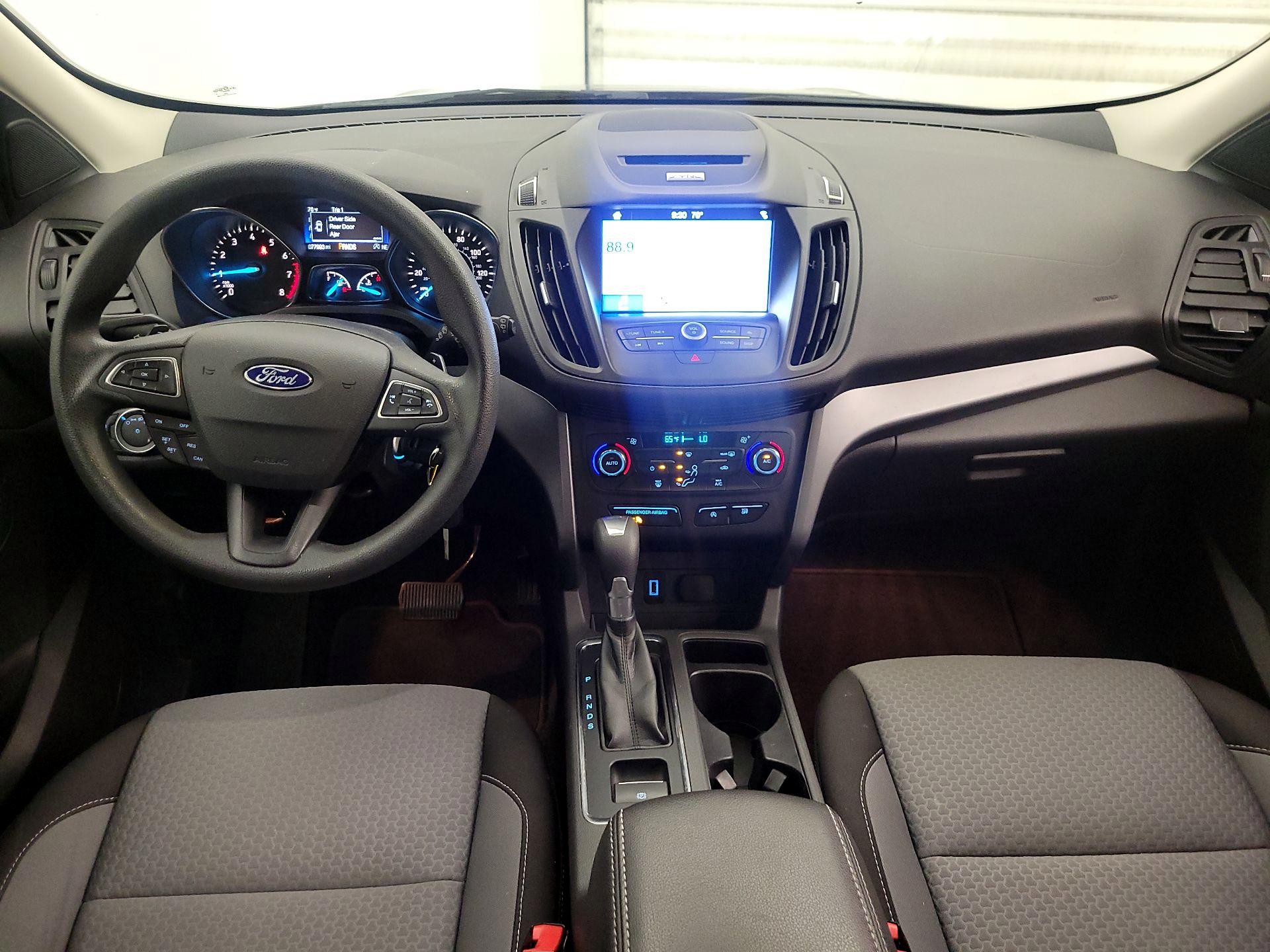 Thumbnail: 2017 Ford Escape - 9