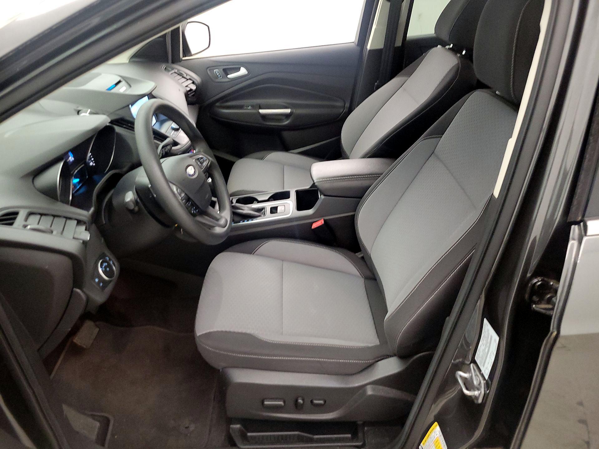 Thumbnail: 2017 Ford Escape - 11