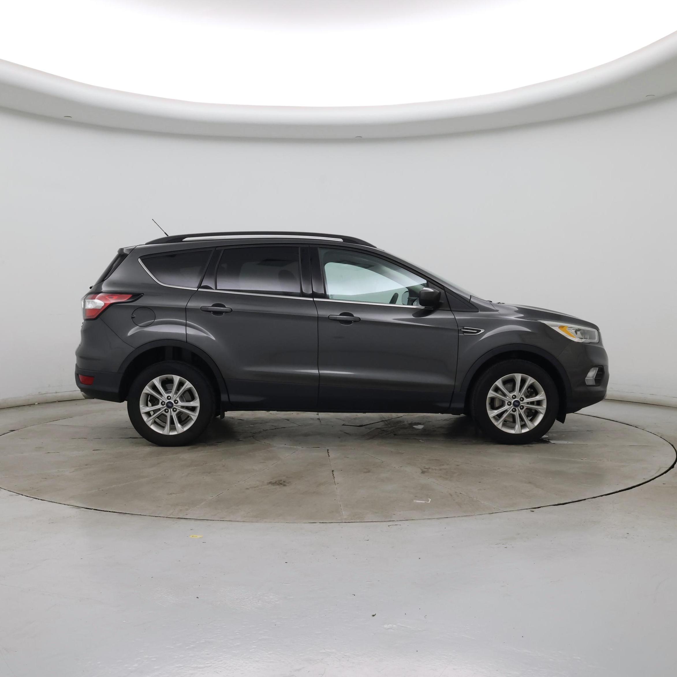 Thumbnail: 2017 Ford Escape - 7