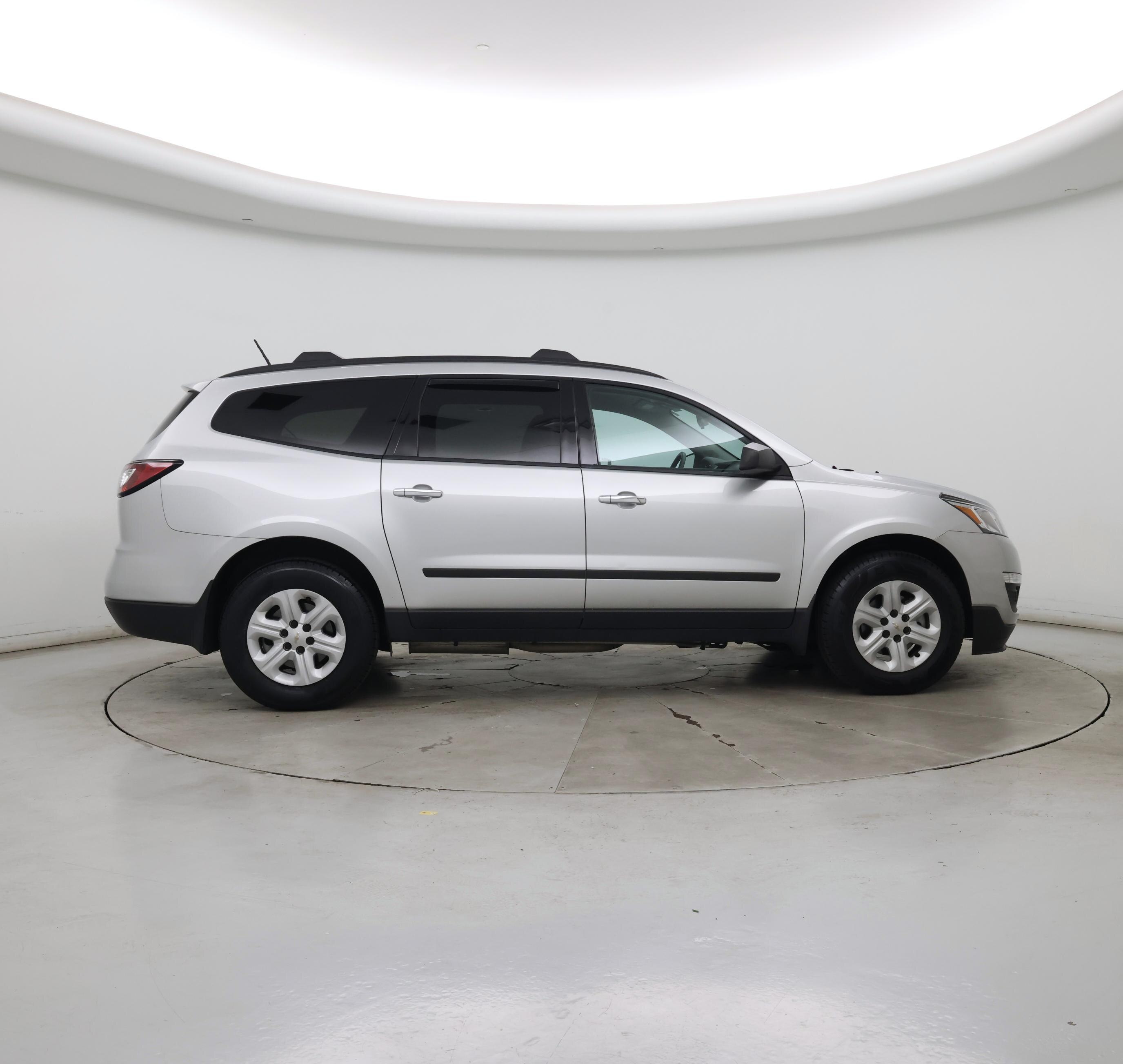 Thumbnail: 2017 Chevrolet Traverse - 7