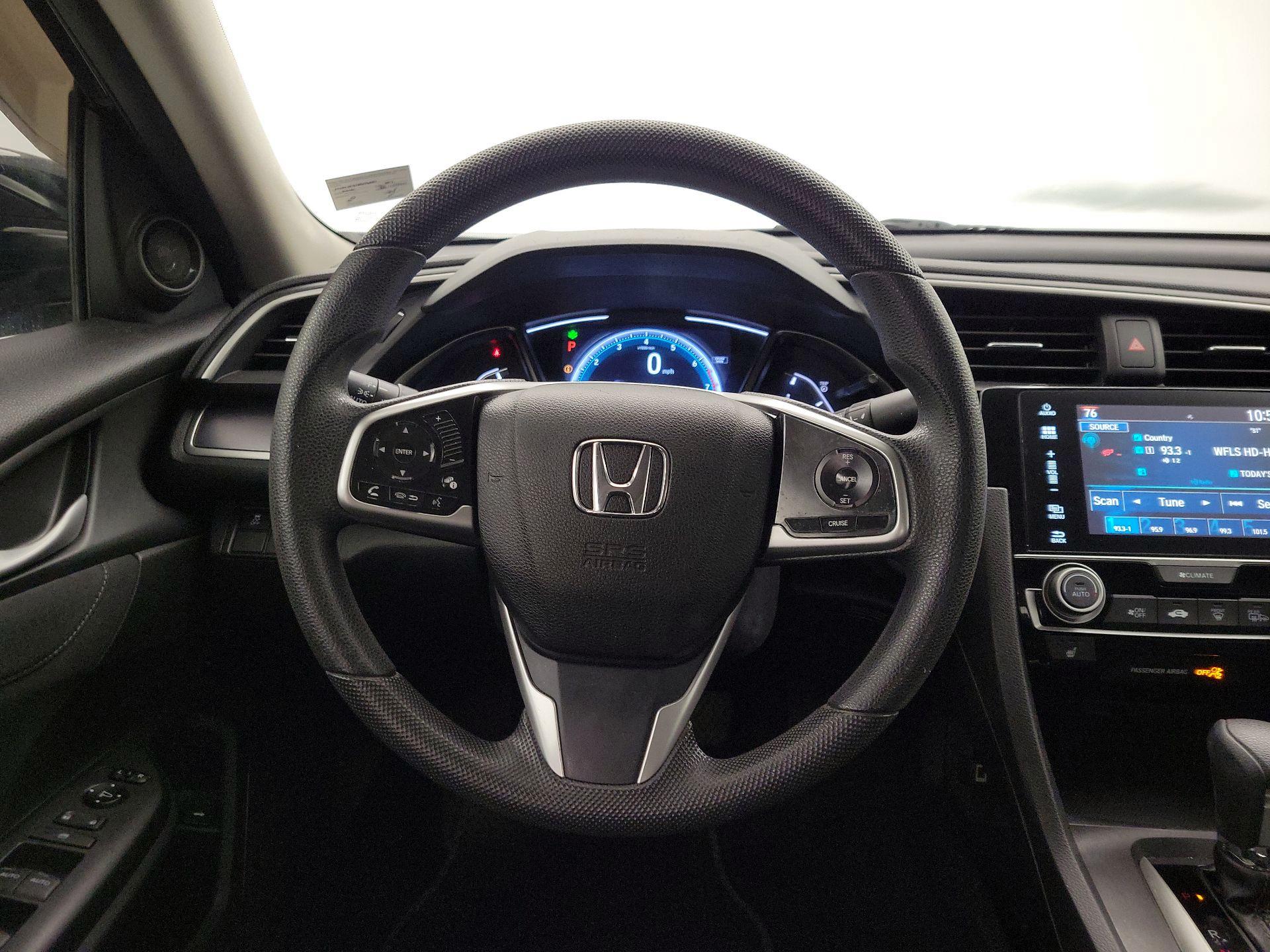 Thumbnail: 2017 Honda Civic - 10