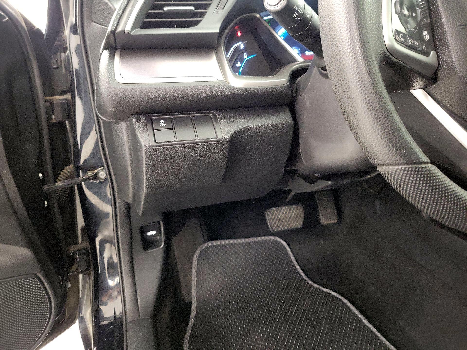 Thumbnail: 2017 Honda Civic - 13