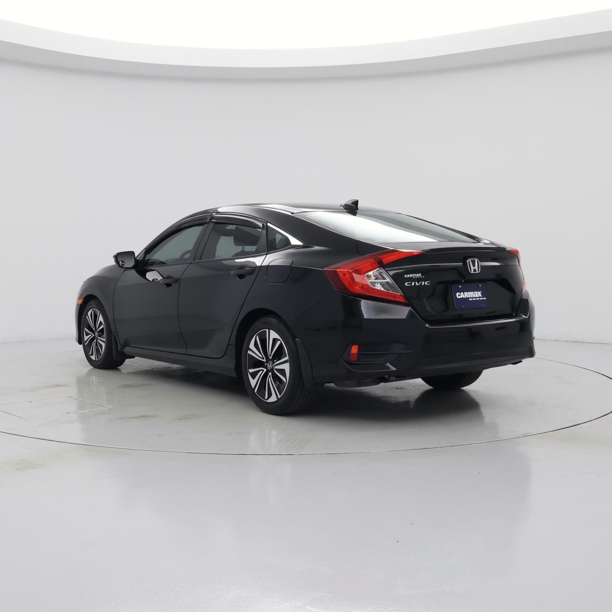 Thumbnail: 2017 Honda Civic - 2