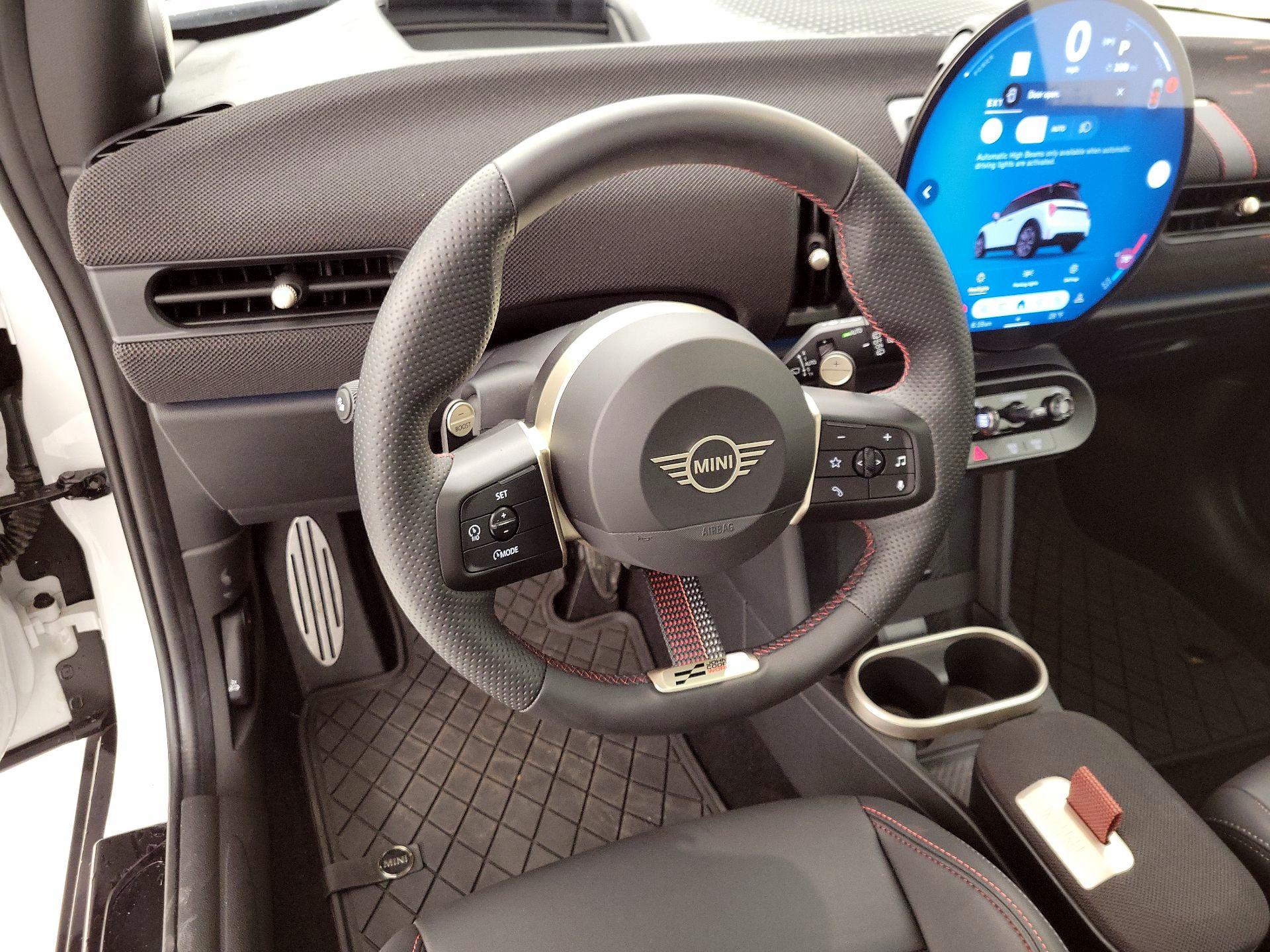 Thumbnail: 2025 MINI Cooper Hardtop - 10